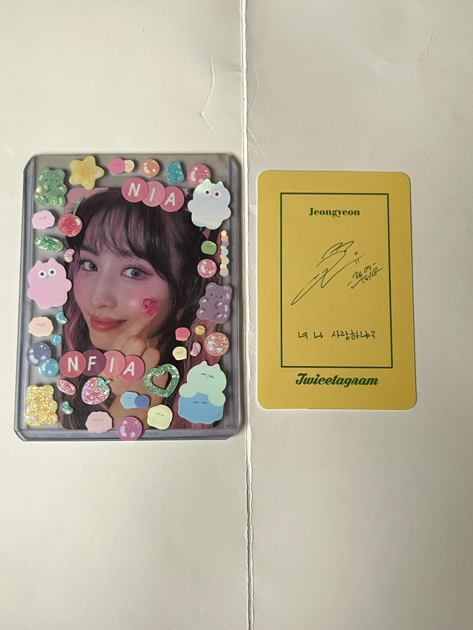 TWICE Jeongyeon TWICE - Jeongyeon - Twicetagram Album album photocard listing photo 2