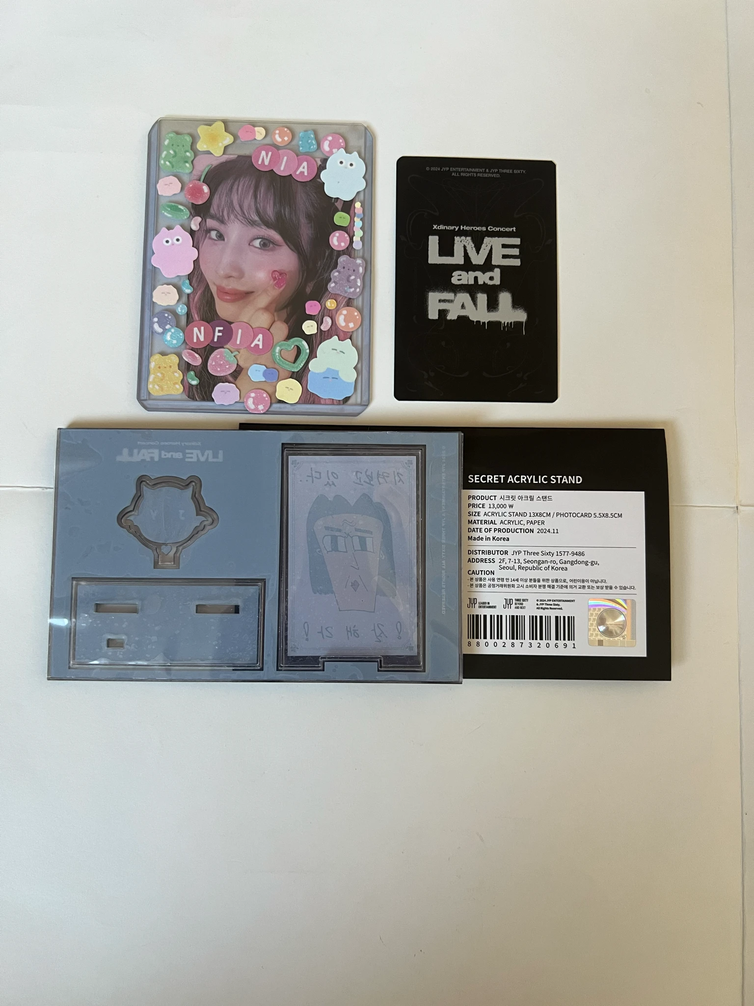 Xdinary Heroes Jooyeon Xdinary Heroes - Jooyeon - LIVE and FALL Seoul Event acrylic stand merch photocard listing photo 2