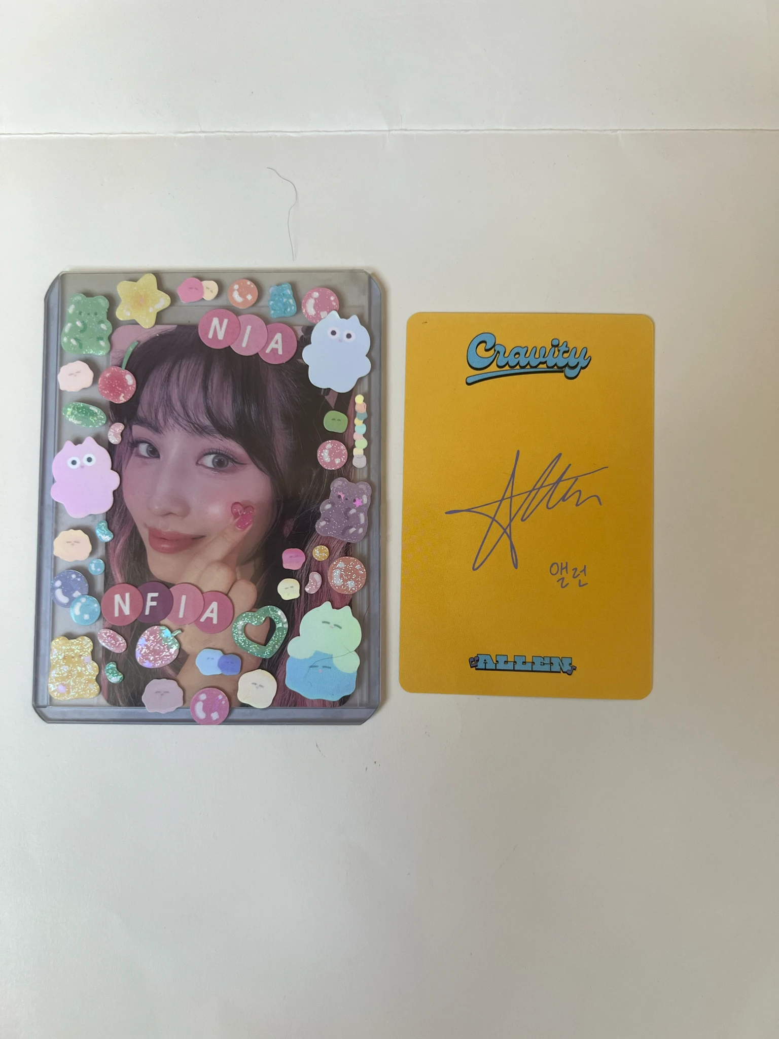 CRAVITY Allen CRAVITY - Allen - 2022 SEASON GREETINGS [Band CRVT] Other season's greetings kit photocard photocard set listing photo 2