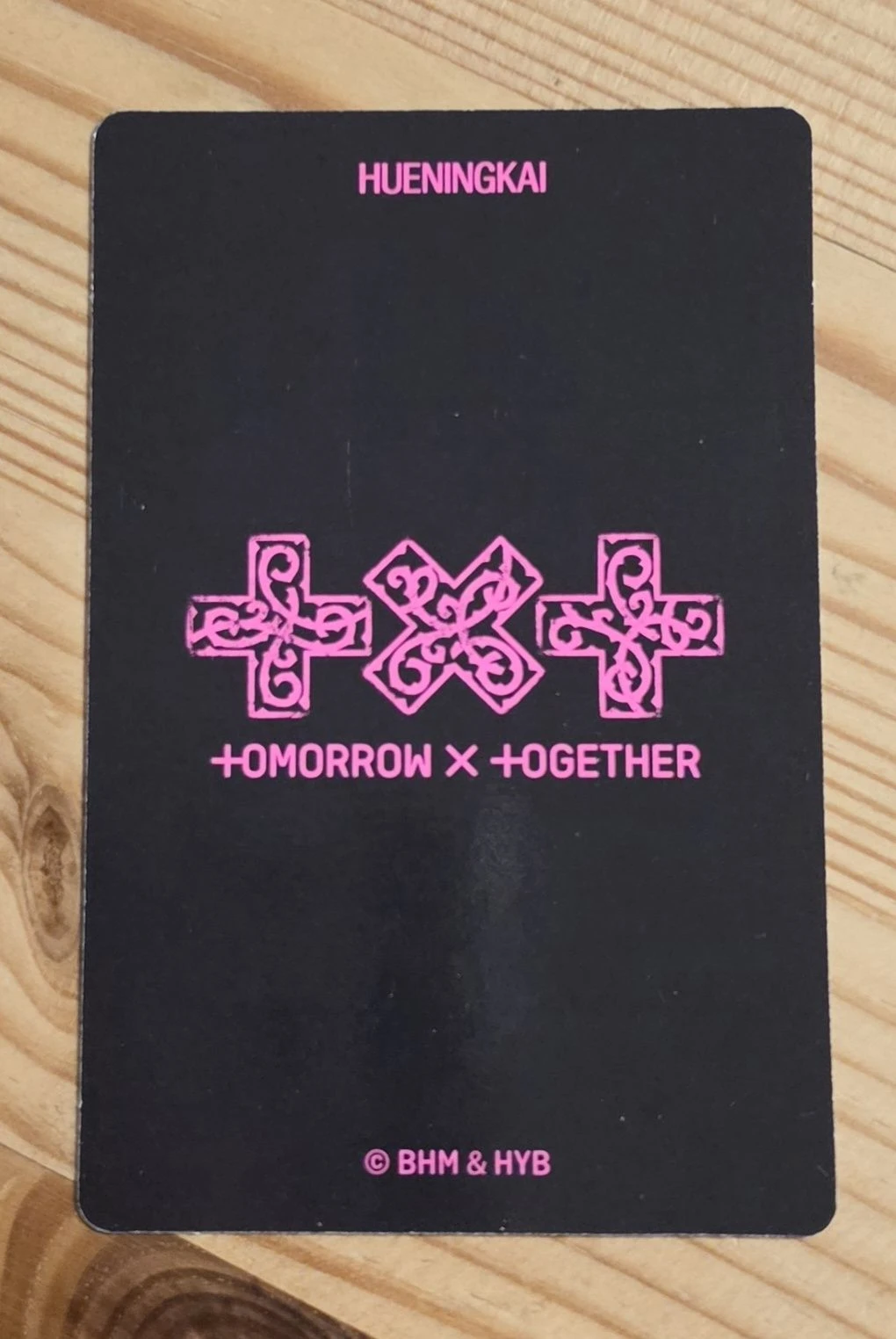 TOMORROW X TOGETHER Huening Kai TOMORROW X TOGETHER - Huening Kai - 7TH YEAR: A Moment of Stillness in the Thorns Album merch photocard photocard holder listing photo 2