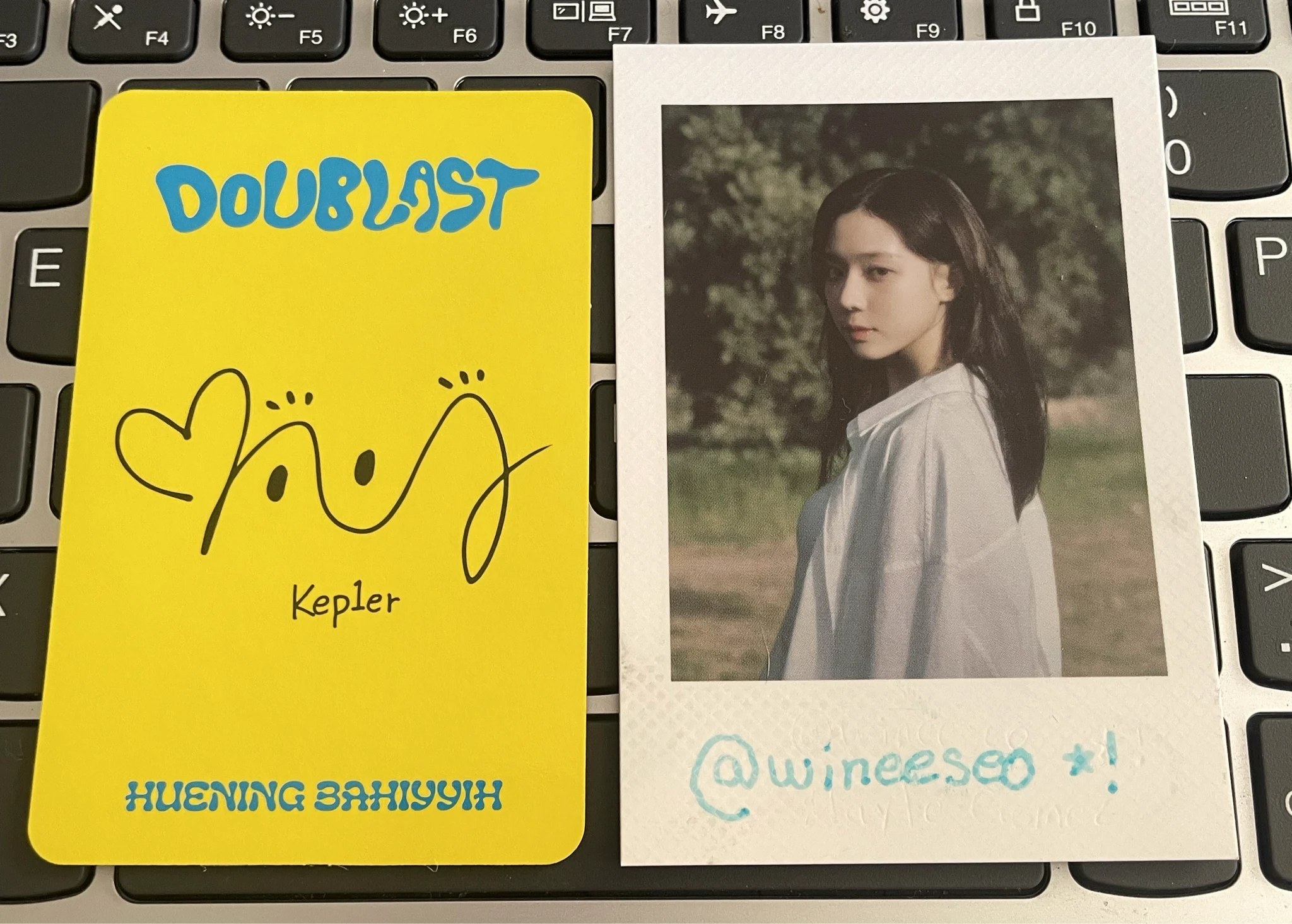 Kep1er Huening Bahiyyih Kep1er - Huening Bahiyyih - POP-UP STORE & CAFE IN Kep1er ISLAND Event random photocard pop-up store listing photo 2