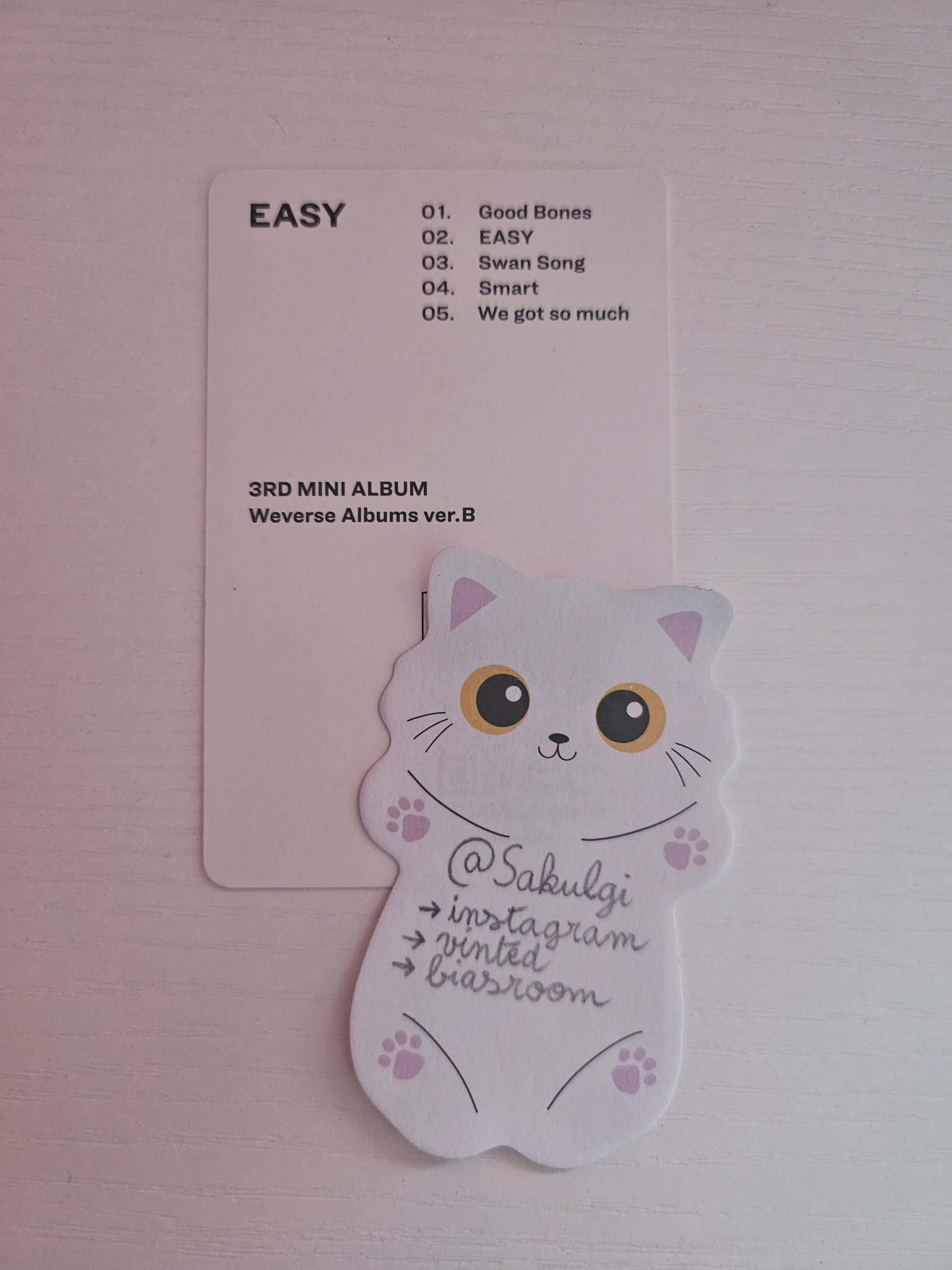 LE SSERAFIM LE SSERAFIM - Sakura & Huh Yunjin - EASY Album album photocard weverse albums ver. b ver. listing photo 2