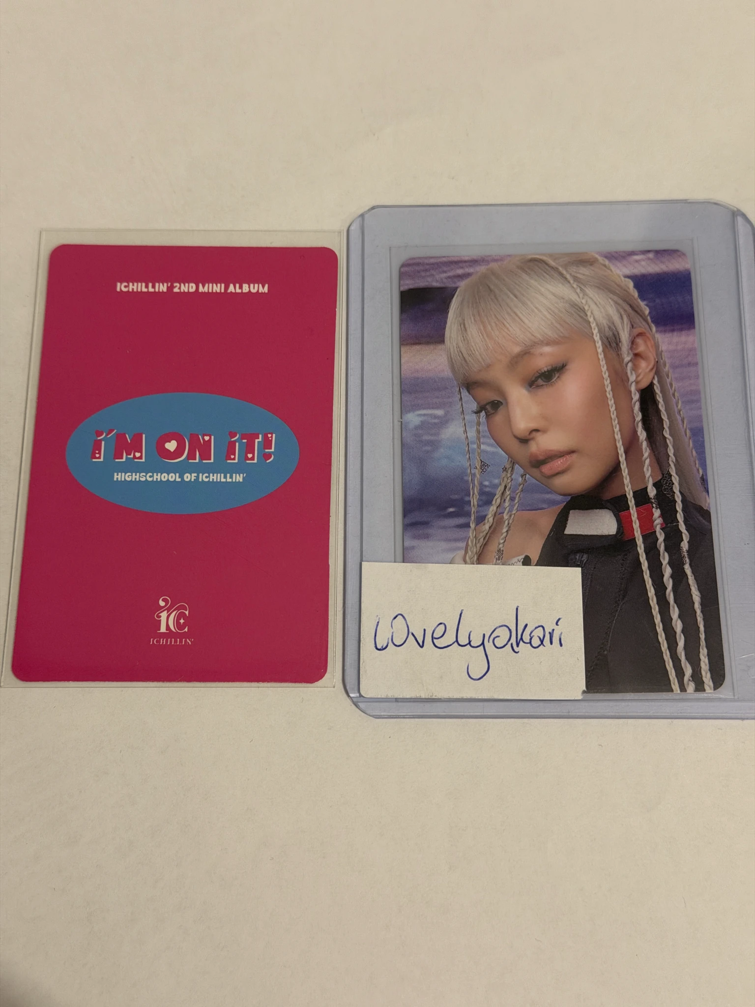 ICHILLIN’ Jiyoon ICHILLIN’ - Jiyoon - I'M ON IT! Album album photocard listing photo 2