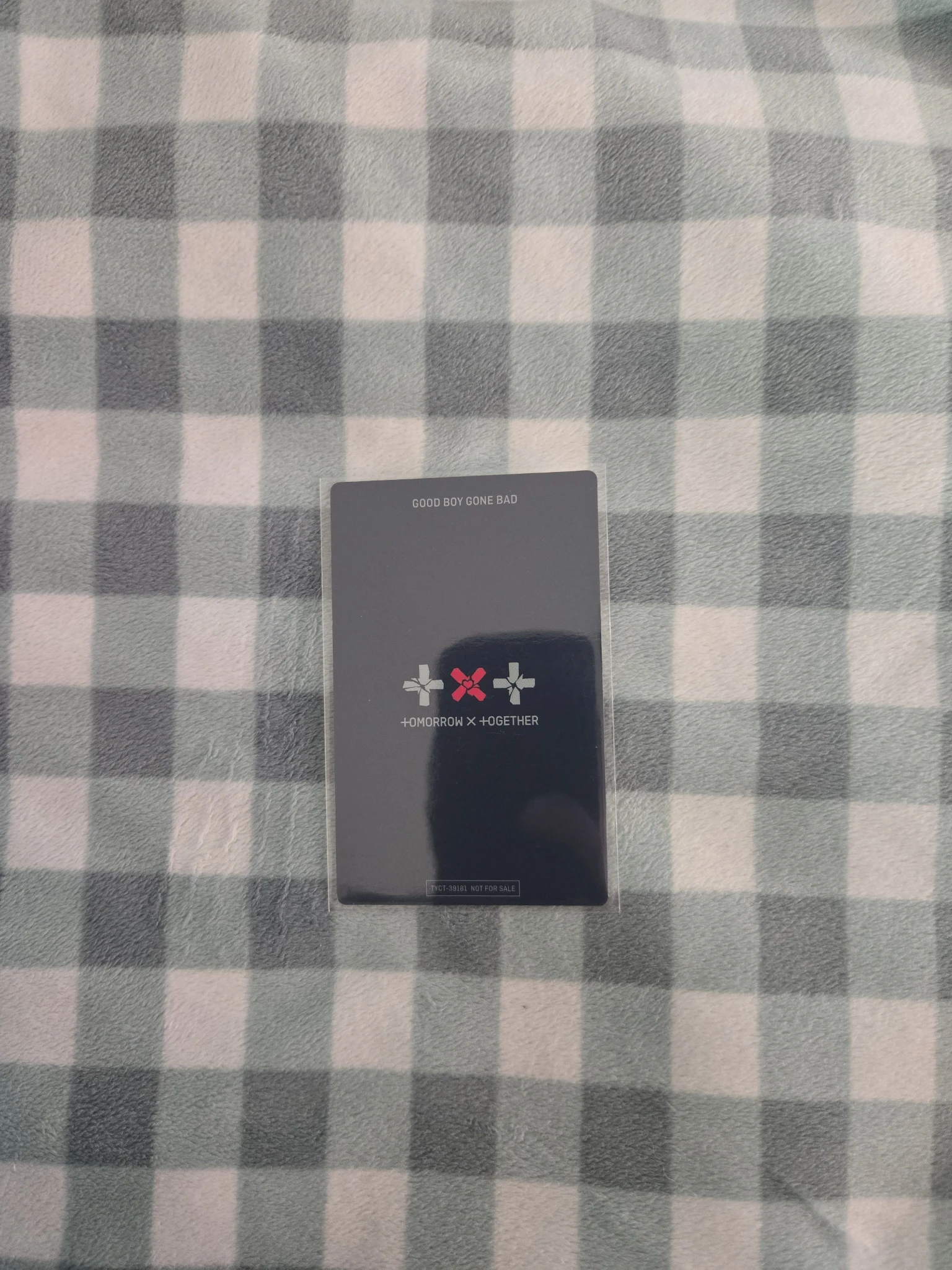 TOMORROW X TOGETHER Huening Kai TOMORROW X TOGETHER - Huening Kai - GOOD BOY GONE BAD Album album photocard limited b ver. listing photo 2