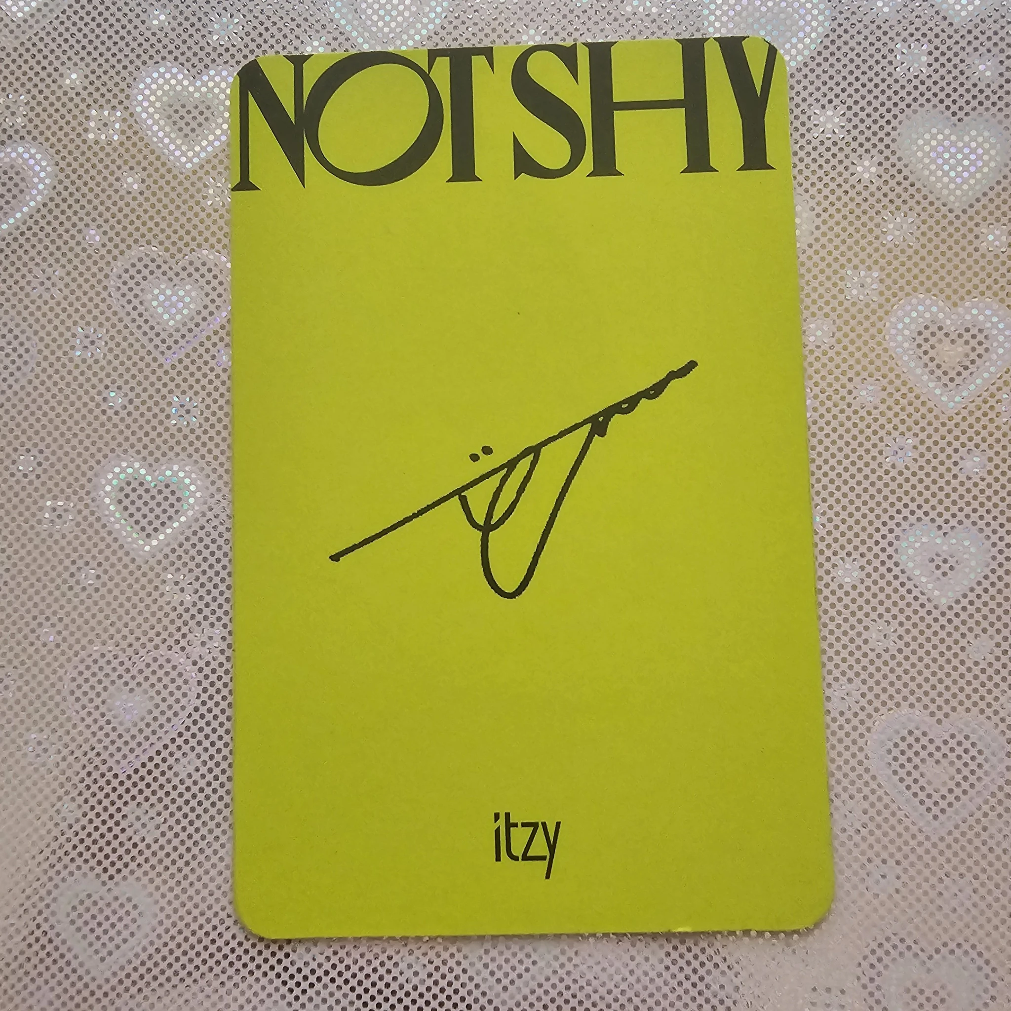 ITZY Yuna ITZY - Yuna - NOT SHY Album album photocard non-selfie listing photo 2