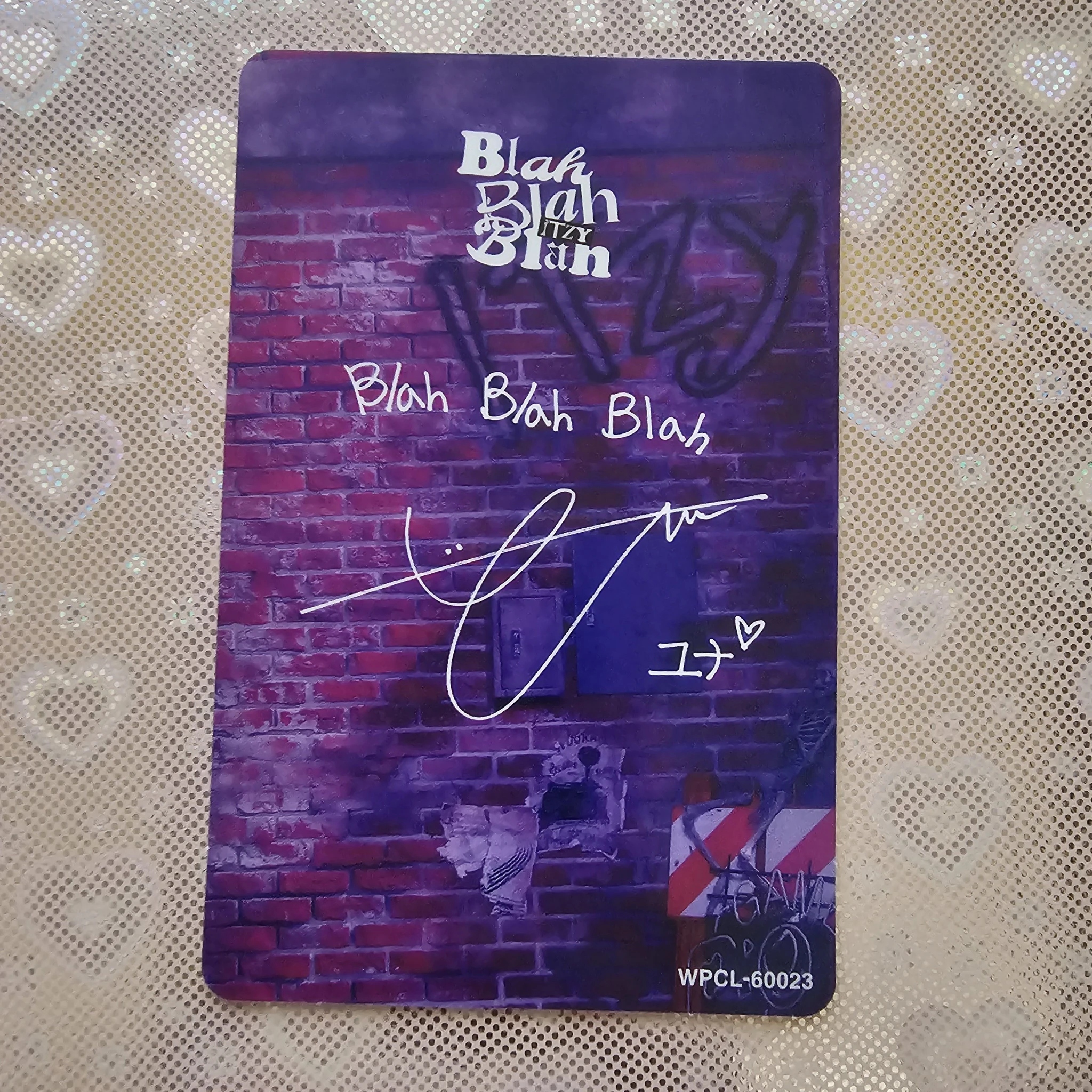 ITZY Yuna ITZY - Yuna - Blah Blah Blah Album album photocard japanese album midzy japan version listing photo 2