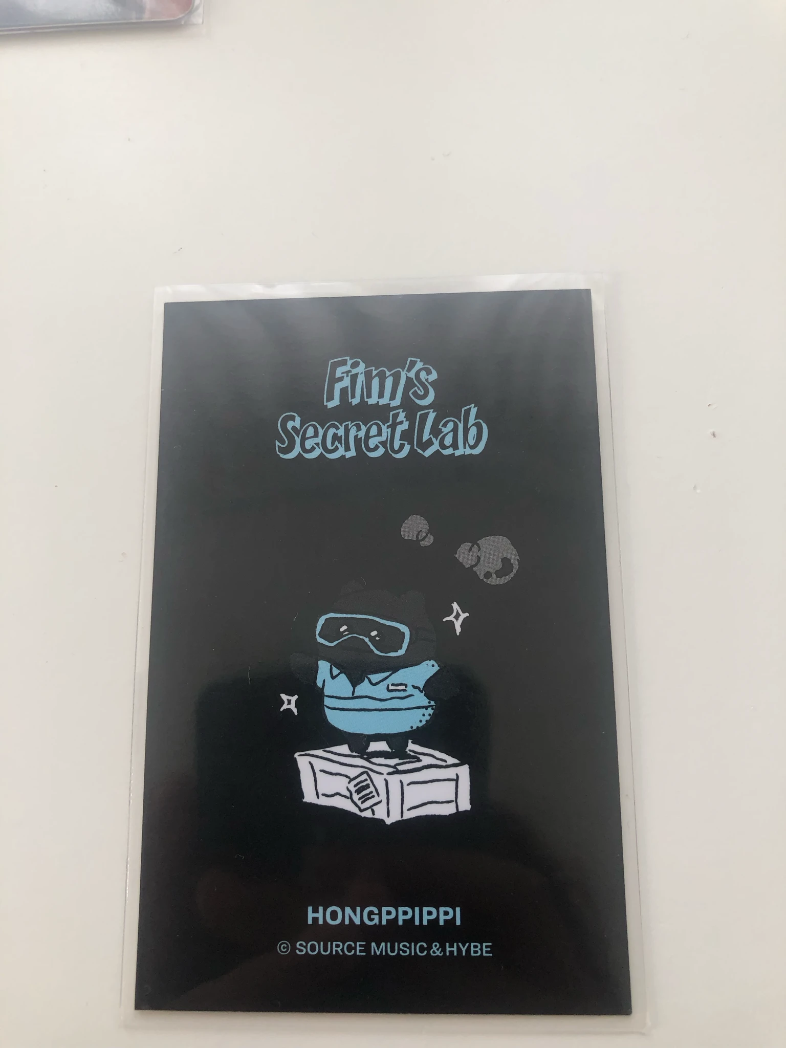 LE SSERAFIM Hong Eunchae LE SSERAFIM - Hong Eunchae - Fim’s Club Special Pop-Up - “Fim’s Secret Lab" Event fim's club merch photocard offline pop-up purchase benefit listing photo 2