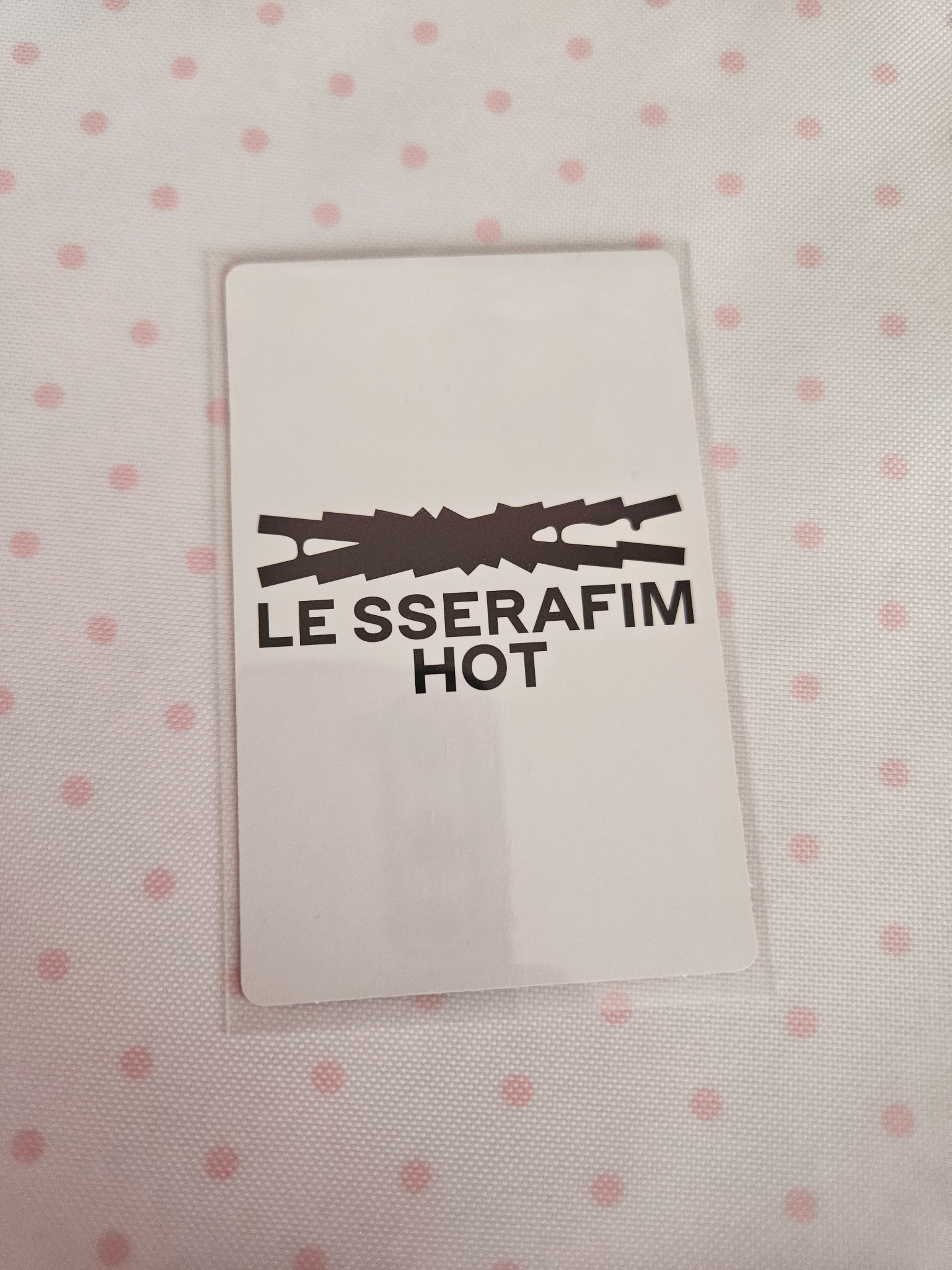 LE SSERAFIM Kim Chaewon LE SSERAFIM - Kim Chaewon - HOT Album m2u fansign listing photo 2