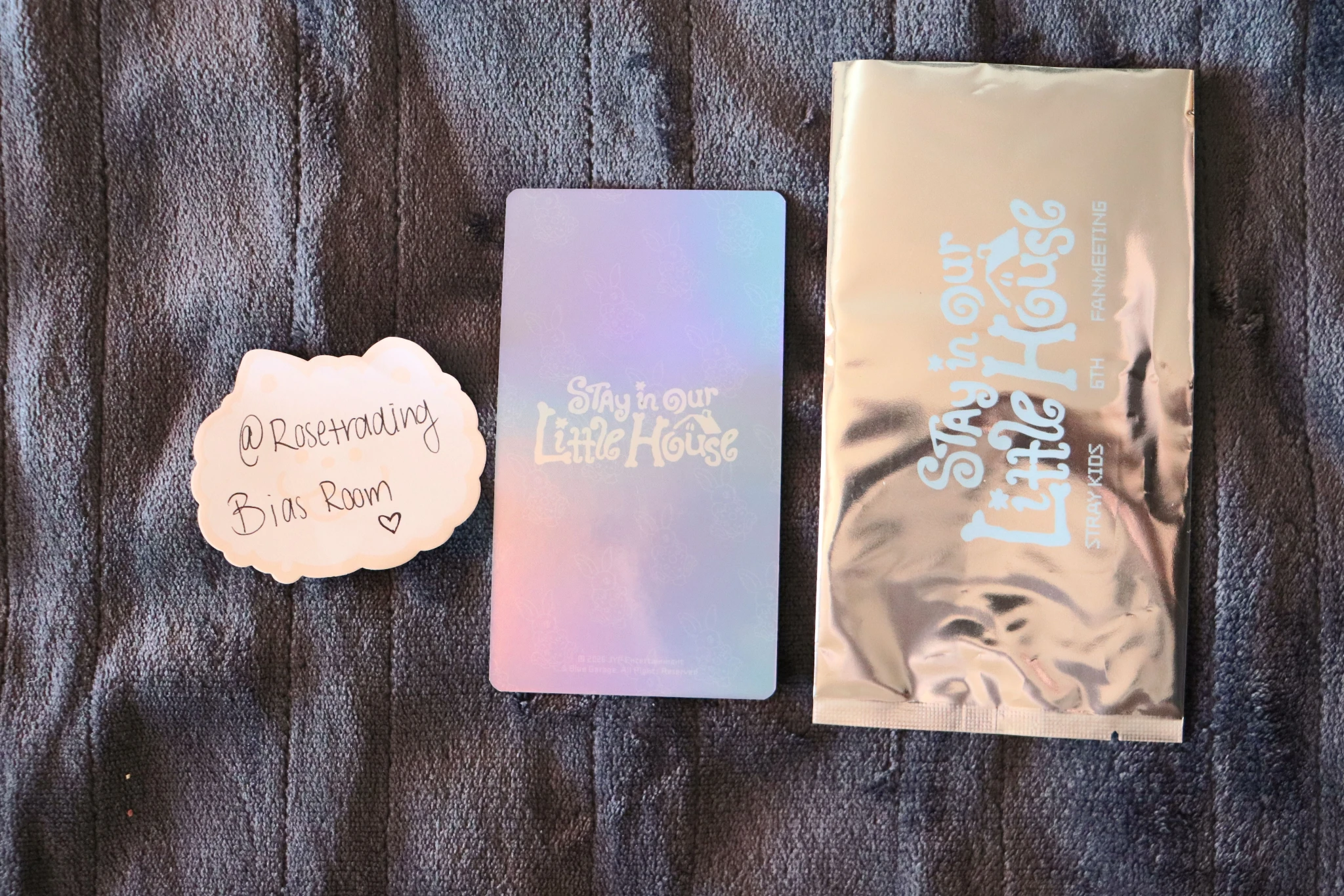 Stray Kids Lee Know Stray Kids - Lee Know - 6th Fanmeeting - STAY in Our Little House  Event non-standard size trading card holographic (hologram) listing photo 2