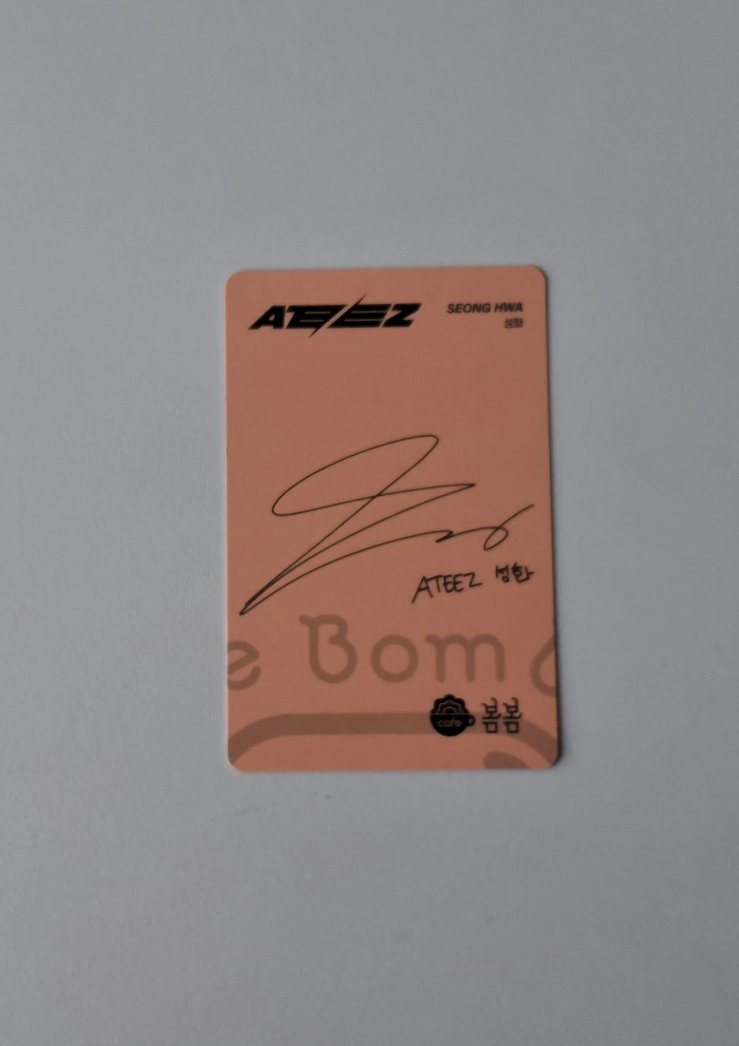 ATEEZ Seonghwa ATEEZ - Seonghwa - Café BomBom × ATEEZ Other cafe event offline listing photo 2