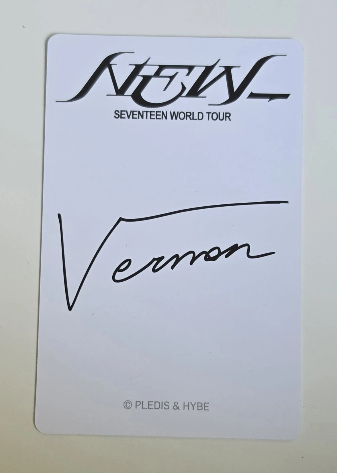 SEVENTEEN Vernon SEVENTEEN - Vernon - [NEW_] World Tour Event trading card selfie version listing photo 2