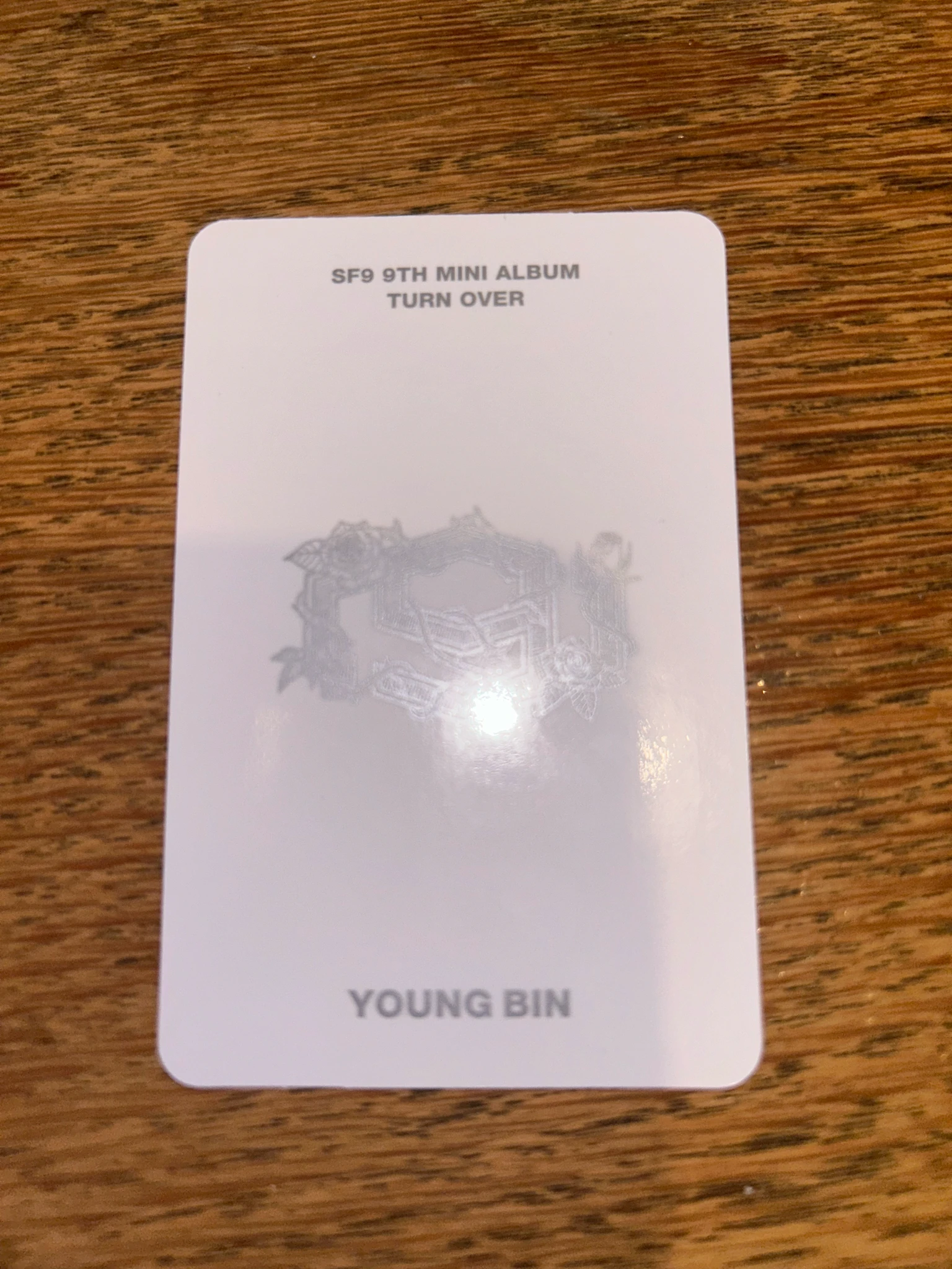 SF9 Youngbin SF9 - Youngbin - TURN OVER Album S version album photocard listing photo 2