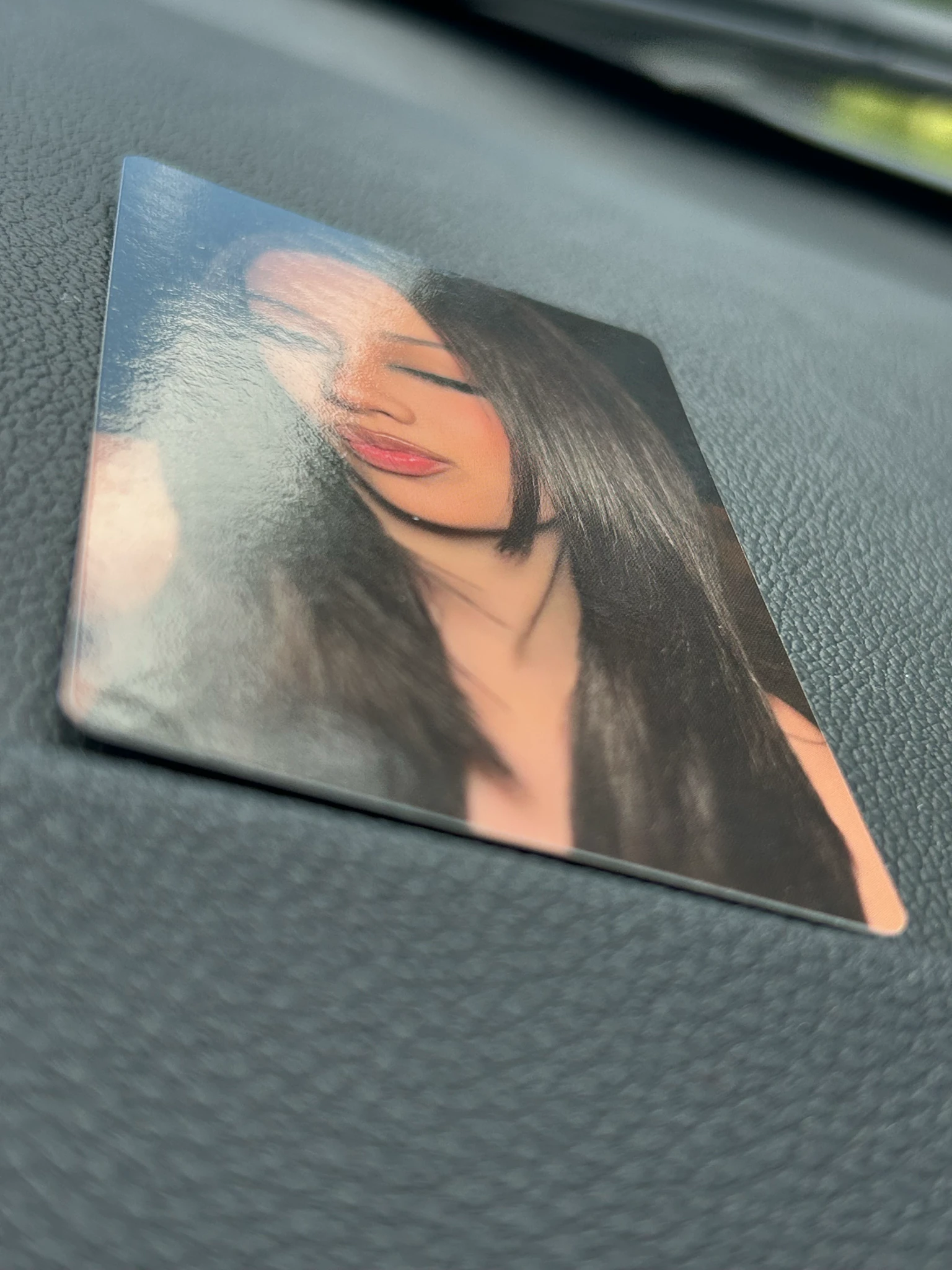 KATSEYE Megan KATSEYE - Megan - WILD Album soundwave pob (pre-order benefit) round 2 album photocard member version listing photo 2