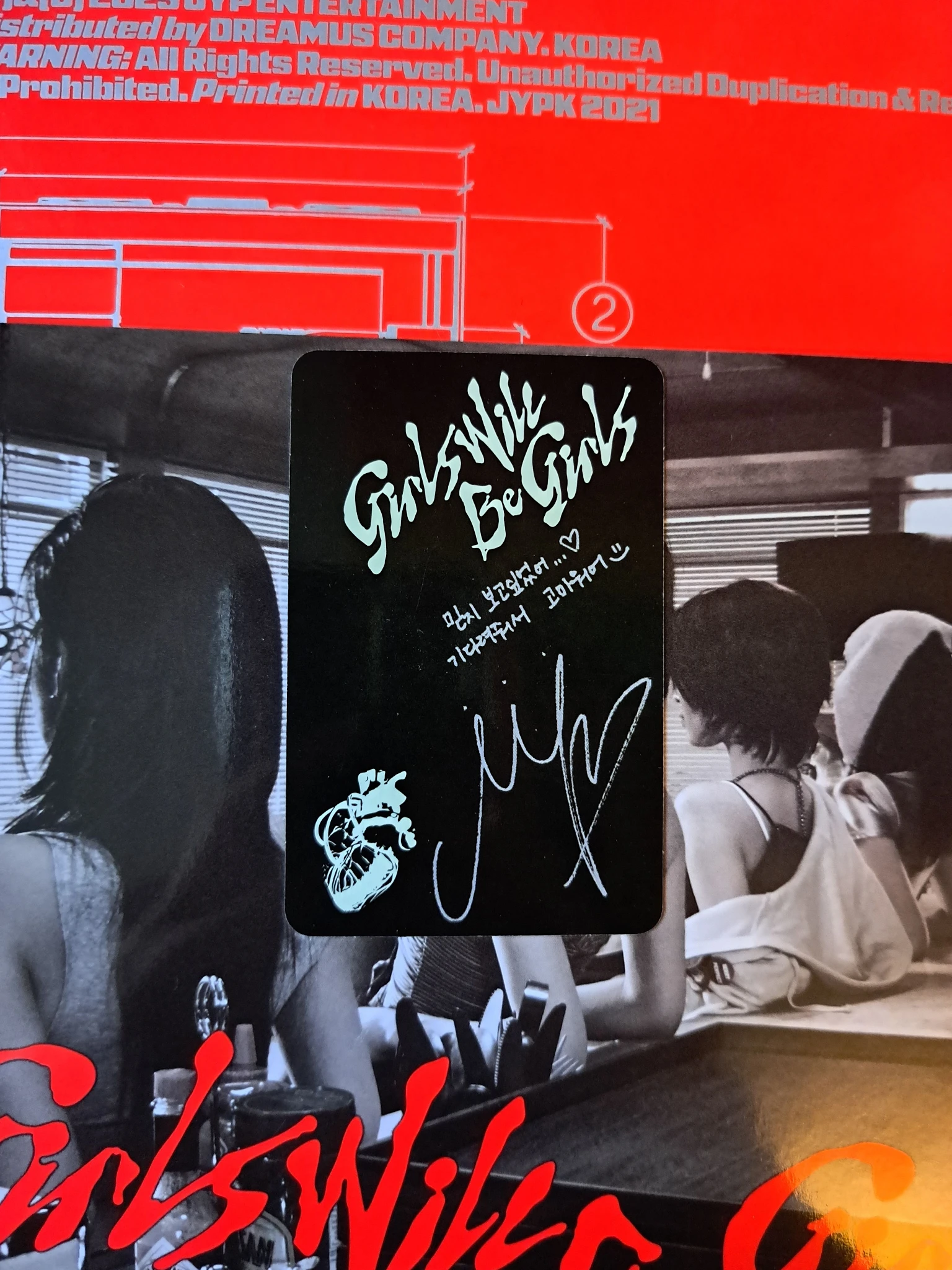 ITZY Chaeryeong ITZY - Chaeryeong - Girls Will Be Girls Album album photocard photobook ver. listing photo 2