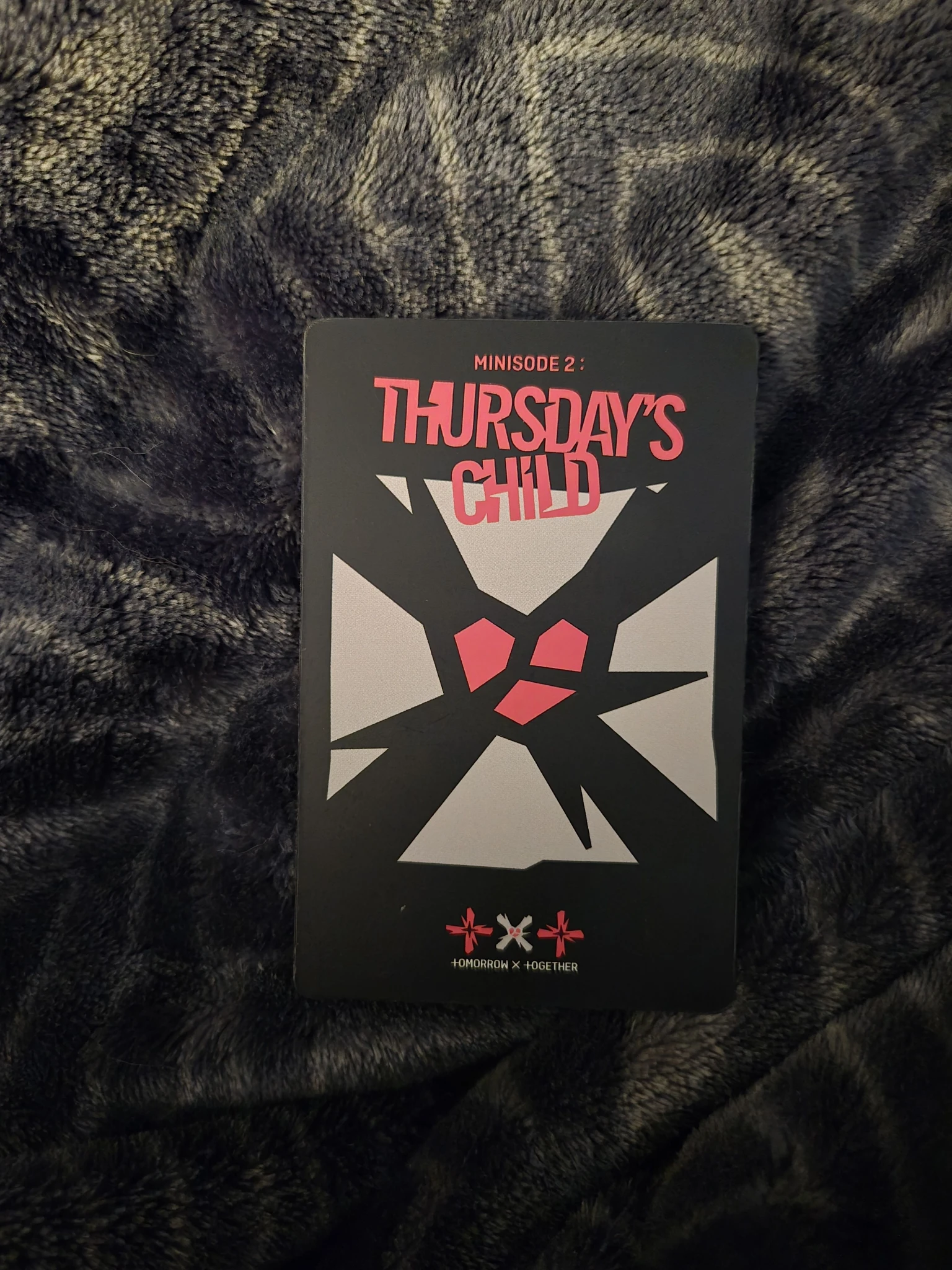 TOMORROW X TOGETHER Huening Kai TOMORROW X TOGETHER - Huening Kai - Minisode 2: Thursday's Child Album lenticular album photocard end version non-standard size listing photo 2