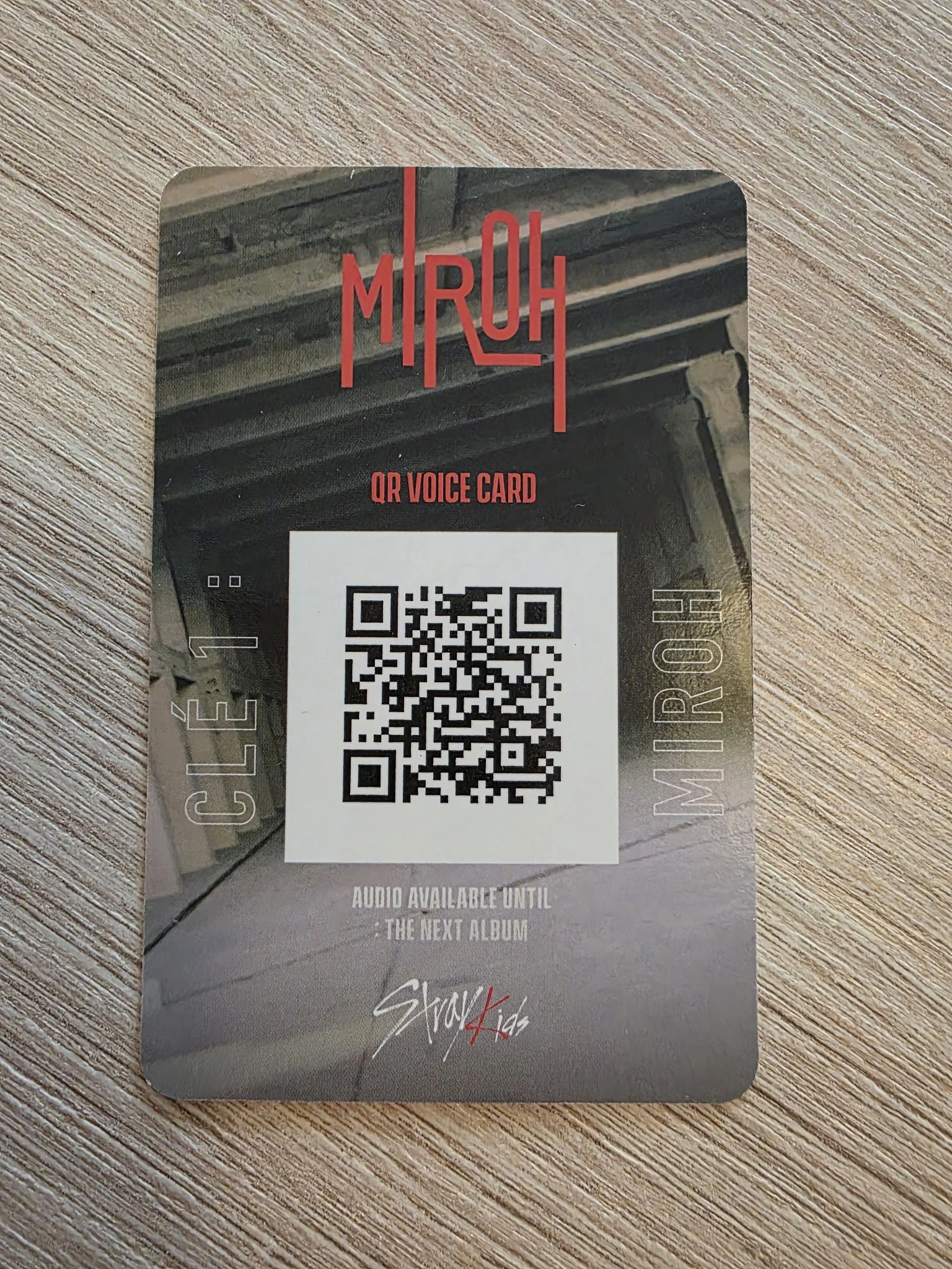 Stray Kids Lee Know Stray Kids - Lee Know - Clé 1: Miroh Album album photocard red border ver. listing photo 2