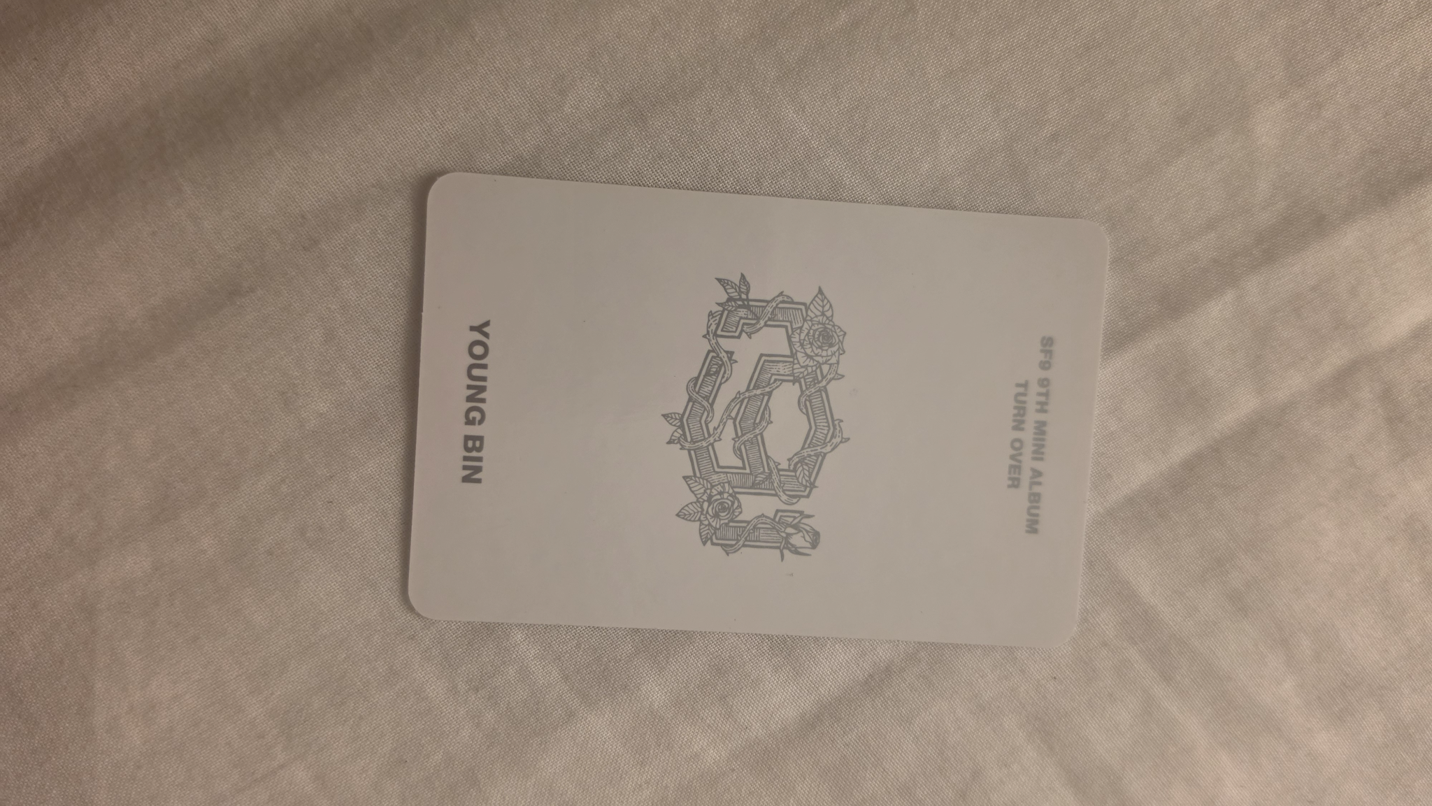 SF9 Youngbin SF9 - Youngbin - TURN OVER Album S version album photocard listing photo 2