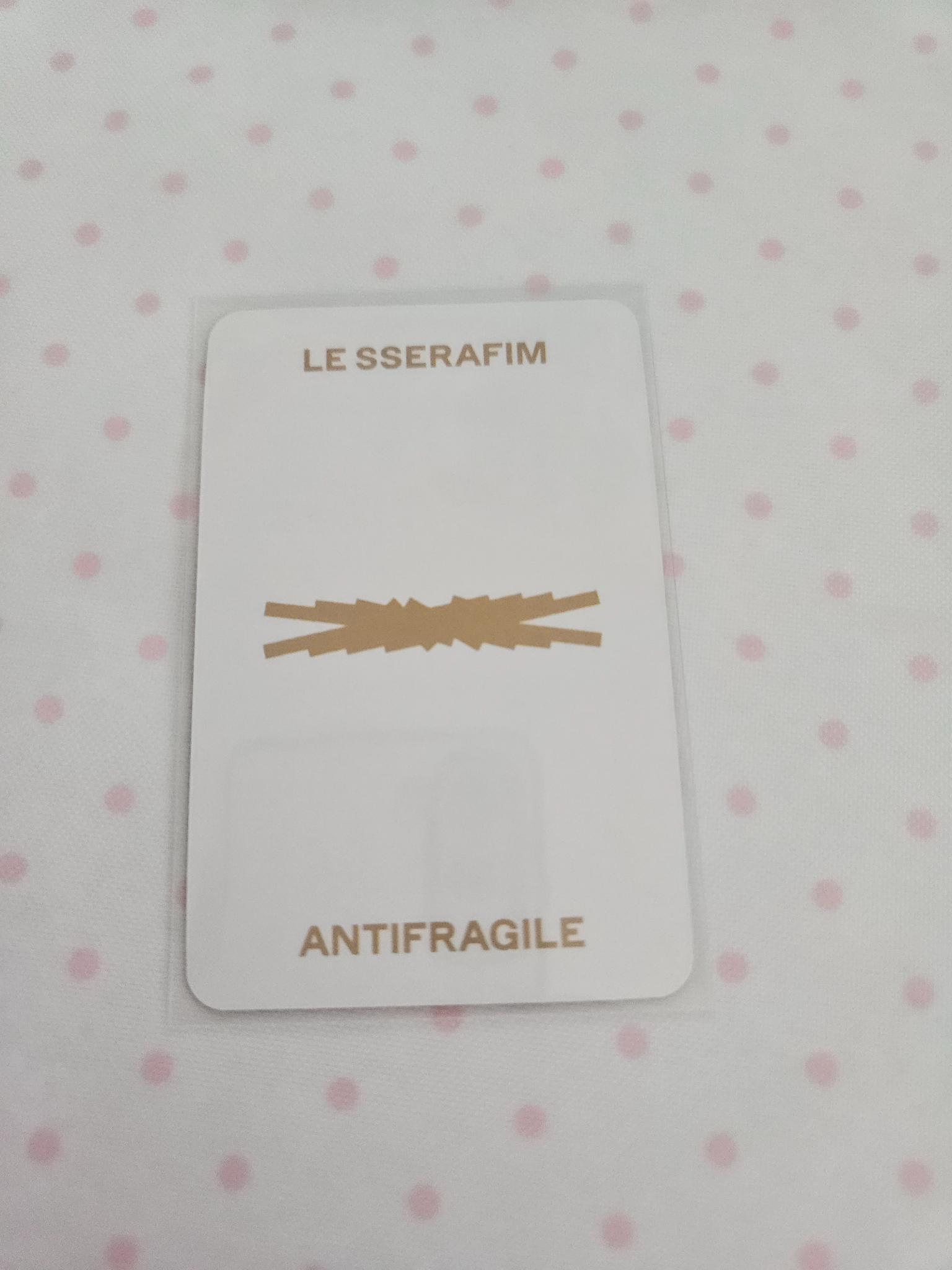 LE SSERAFIM Kim Chaewon LE SSERAFIM - Kim Chaewon - ANTIFRAGILE Album round 2 video call shopee listing photo 2