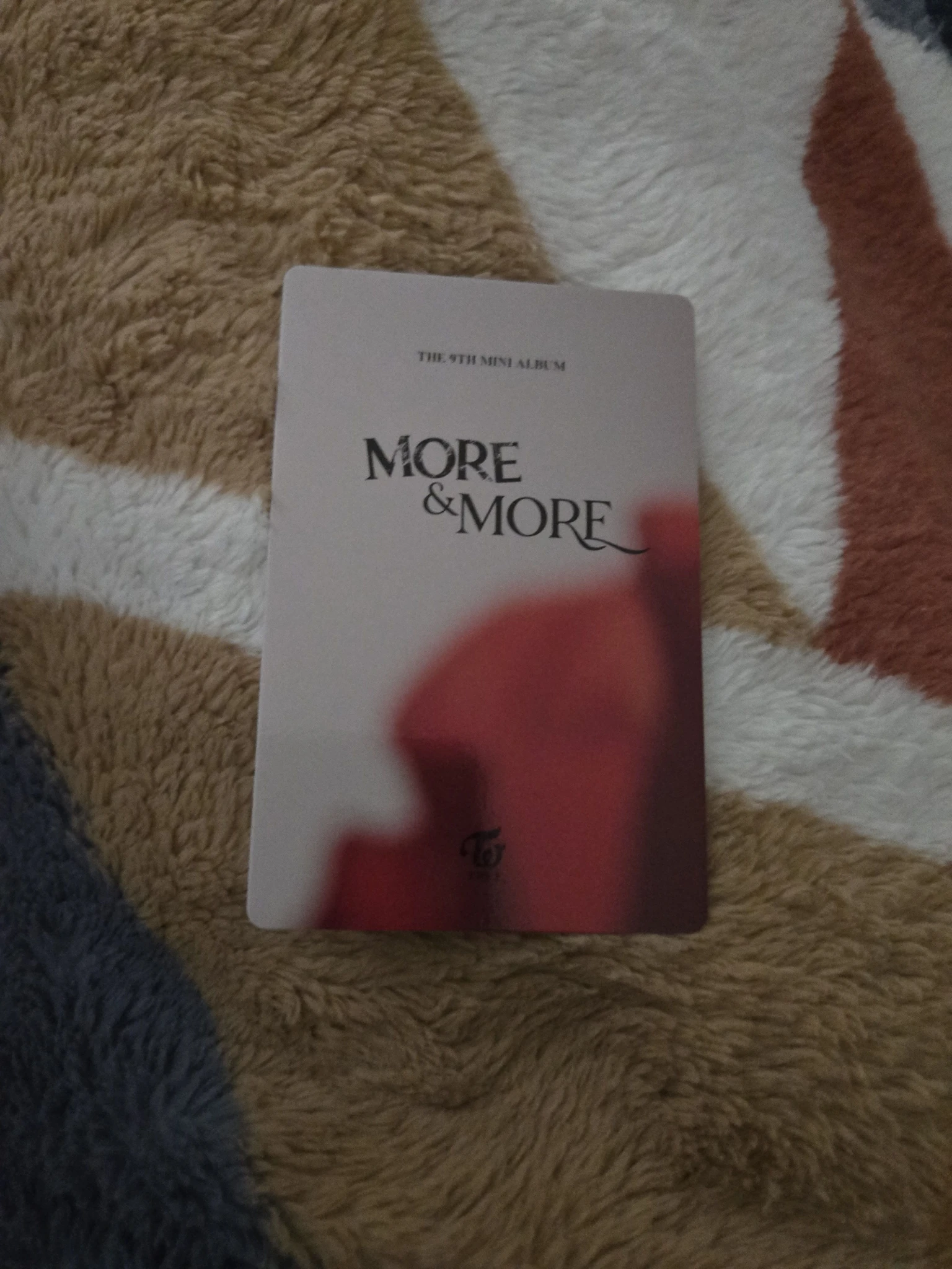 TWICE Momo TWICE - Momo - MORE & MORE Album pob (pre-order benefit) photocard set B version listing photo 2