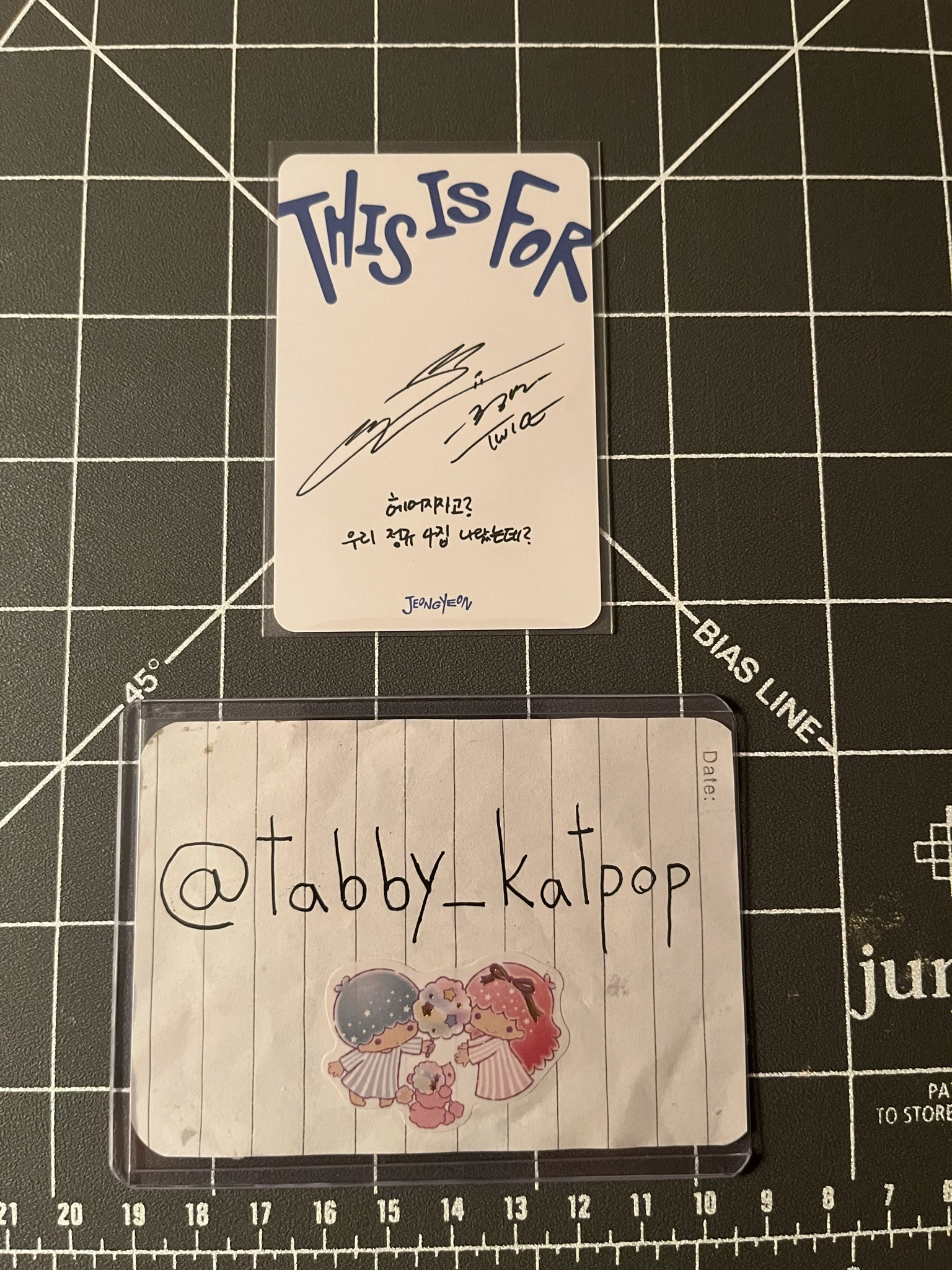 TWICE Jeongyeon TWICE-Jeongyeon-Album-this is for listing photo 2