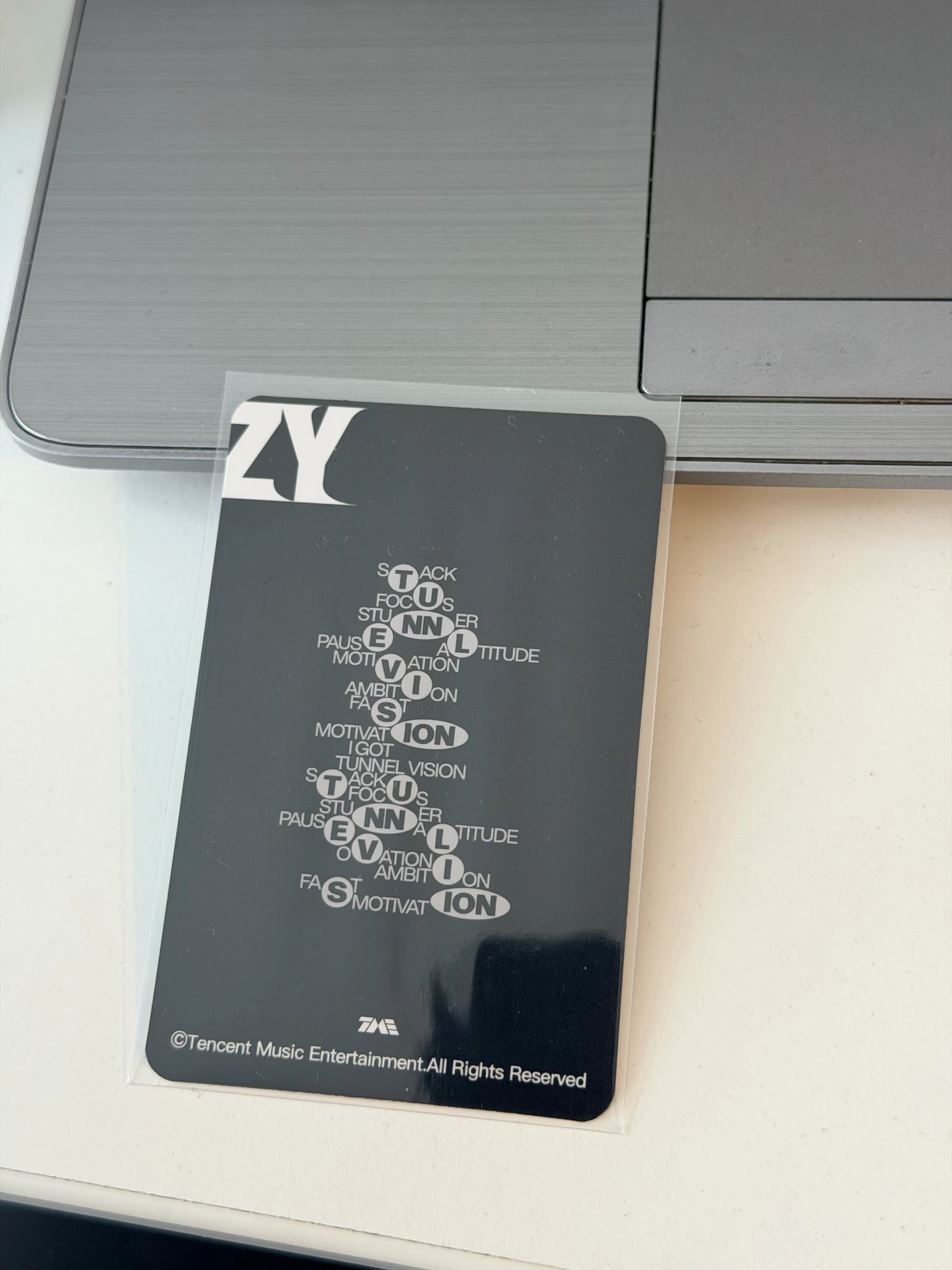 ITZY Yuna ITZY - Yuna - TUNNEL VISION Album lucky draw qq music 1 star listing photo 2