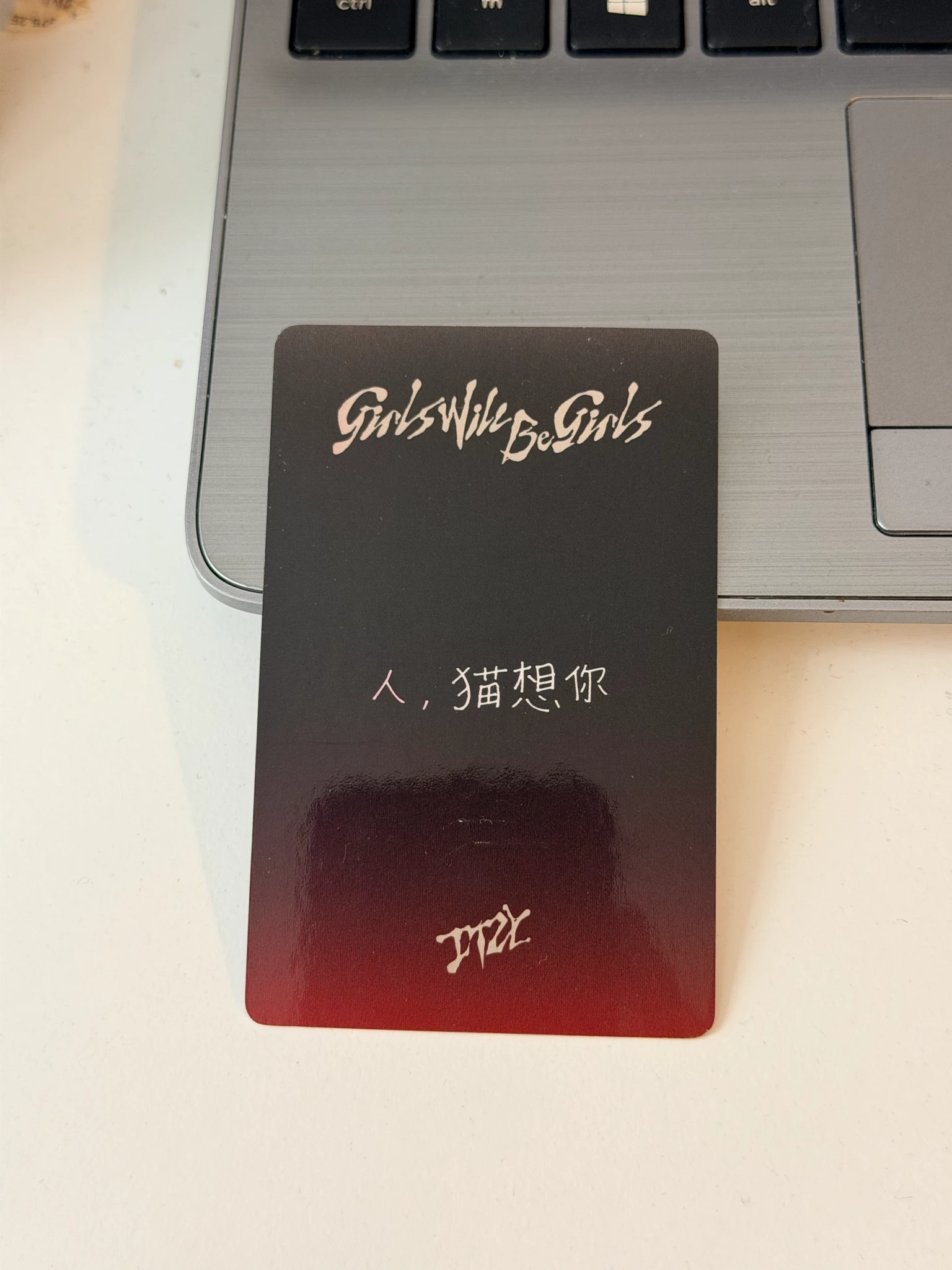 ITZY Yeji ITZY - Yeji - Girls Will Be Girls Album pre-order benefit yizhiyu listing photo 2