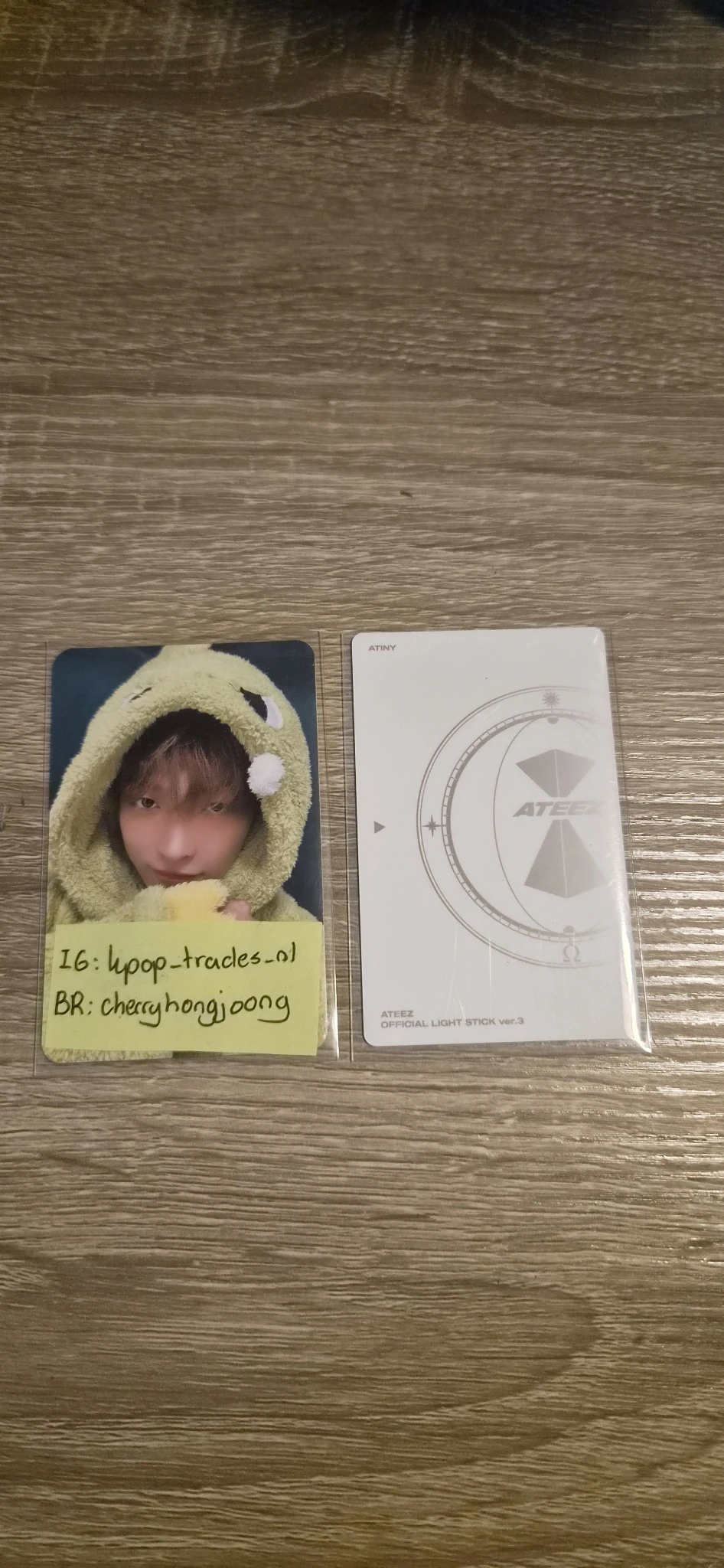 ATEEZ Seonghwa ATEEZ - Seonghwa - OFFICIAL LIGHT STICK VER.3 Other merch photocard lightstick listing photo 2