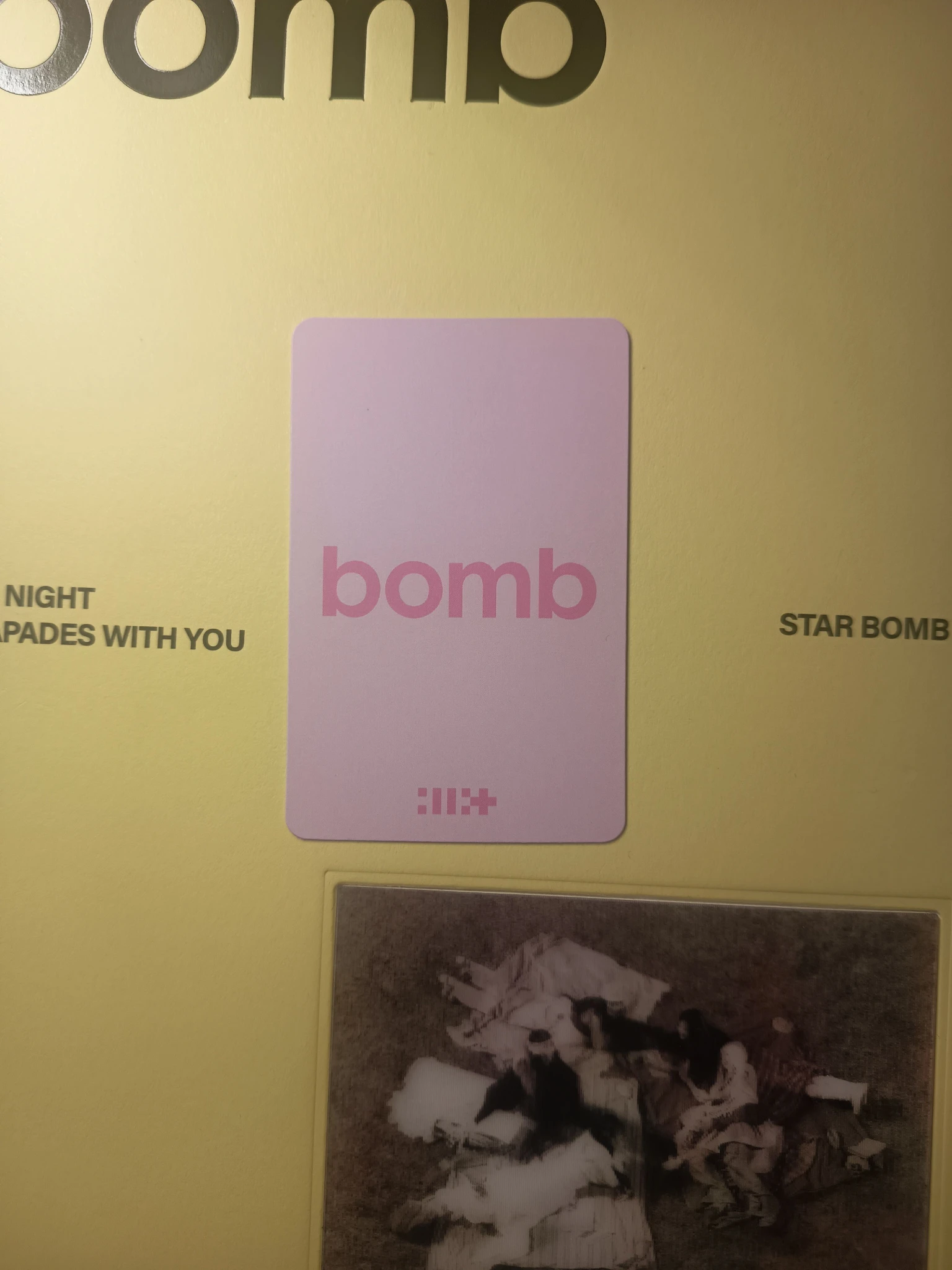ILLIT Moka ILLIT - Moka - bomb Album pre-order benefit (pob) apple music standard version listing photo 2