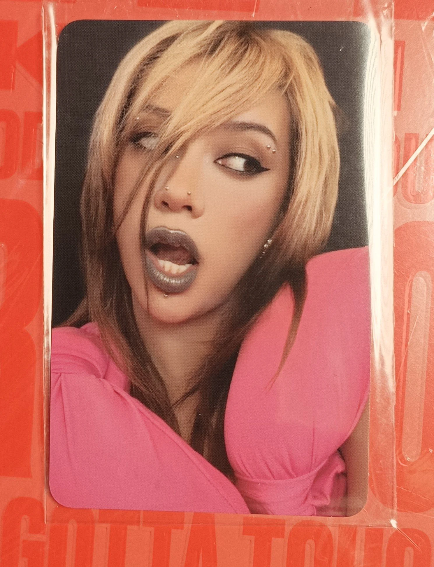 KATSEYE Megan KATSEYE - Megan - WILD Album pob (pre-order benefit) makestar listing photo 2