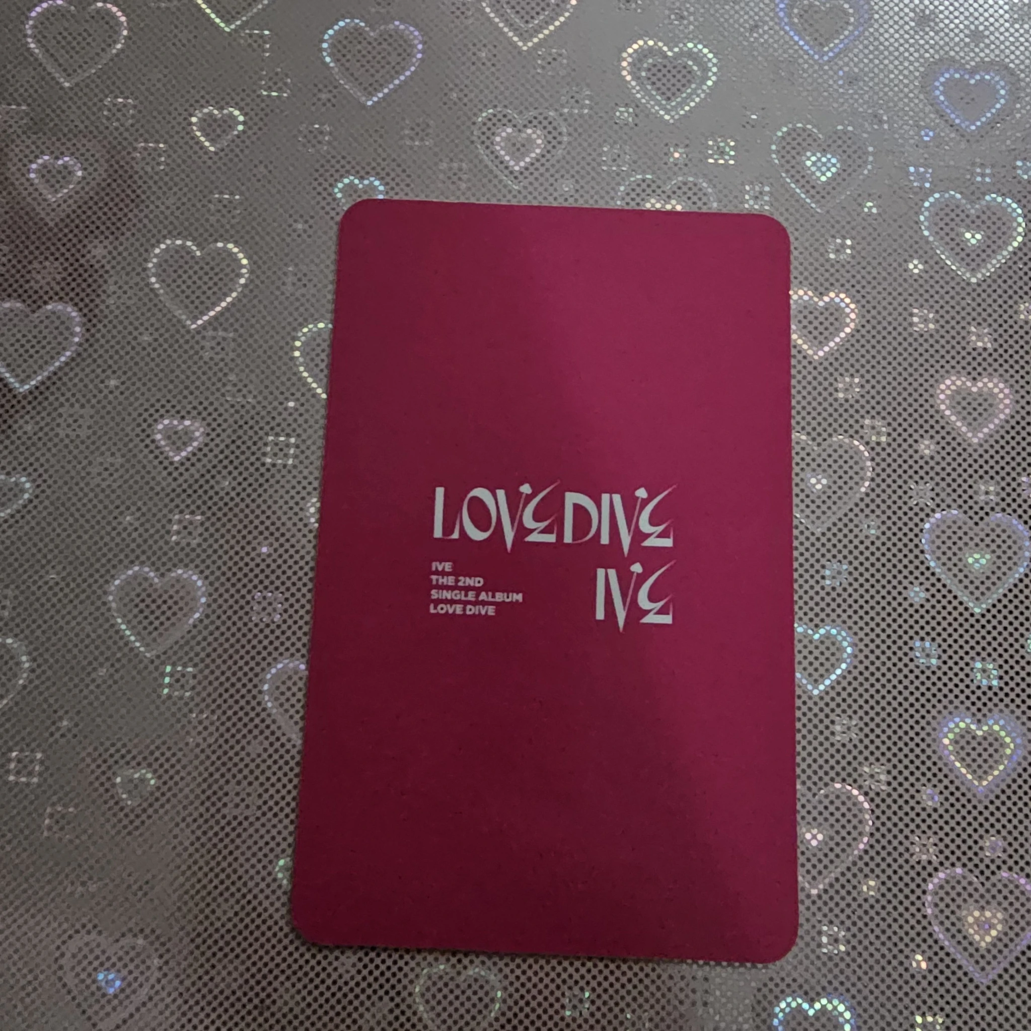 IVE Leeseo IVE - Leeseo - LOVE DIVE Album listing photo 2