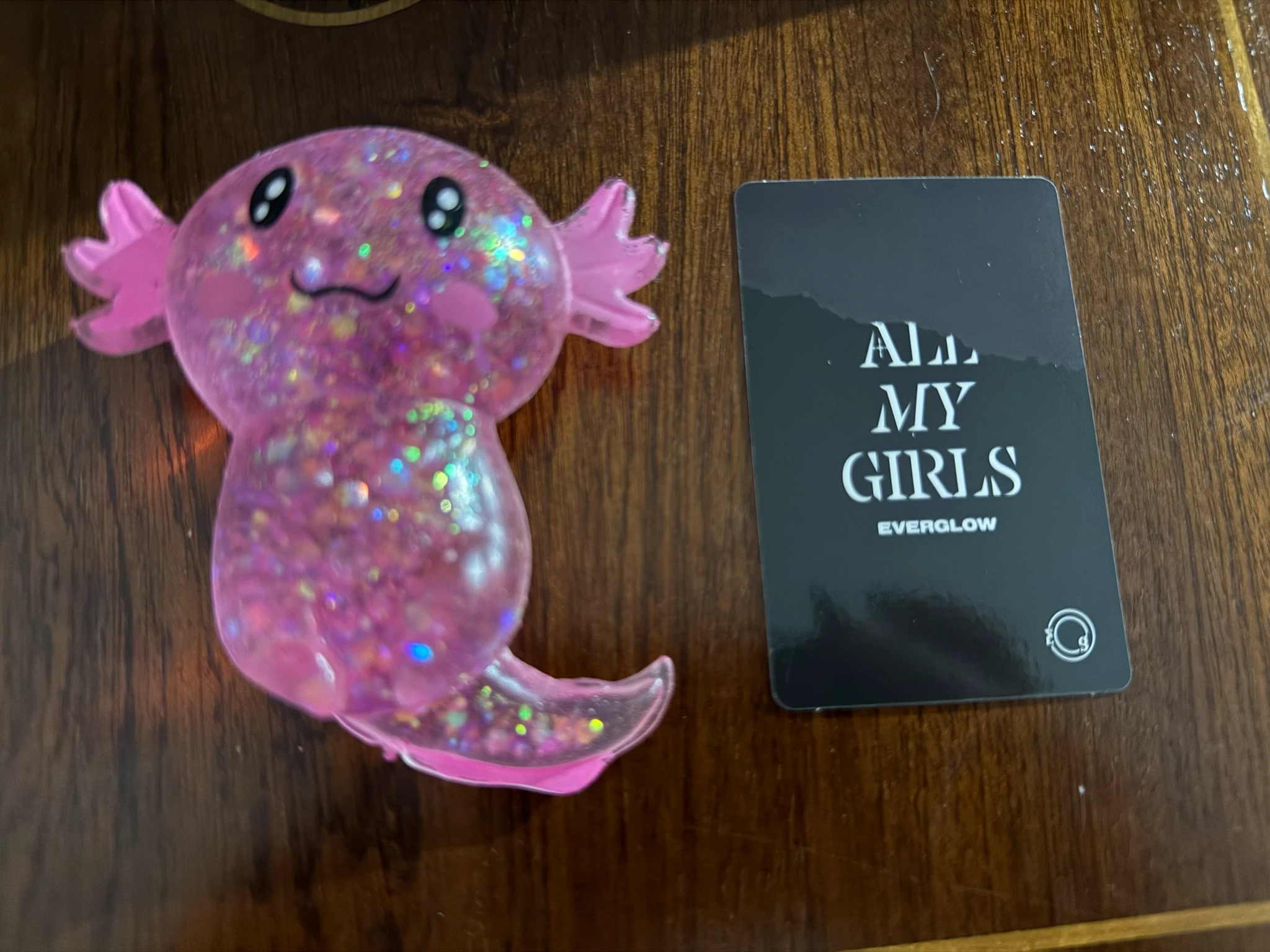 EVERGLOW E:U EVERGLOW - E:U - All My Girls Album album photocard dark version listing photo 2