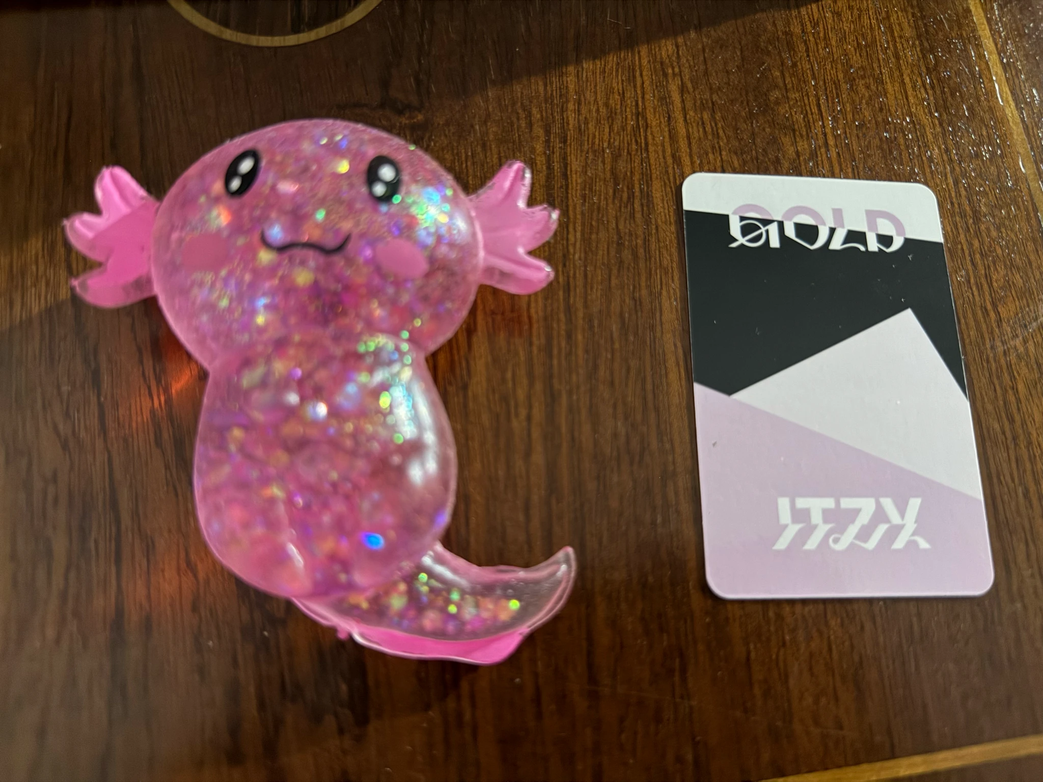 ITZY ITZY - GOLD Album listing photo 2