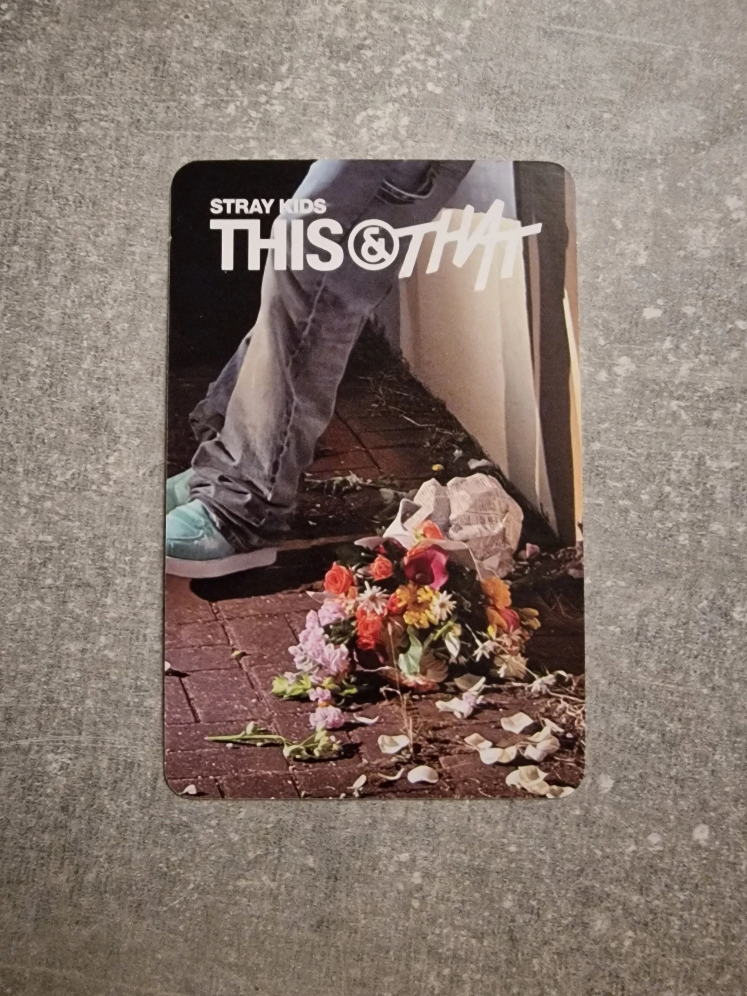 Stray Kids Hyunjin Stray Kids - Hyunjin - THIS & THAT Album album photocard first press only & version listing photo 2