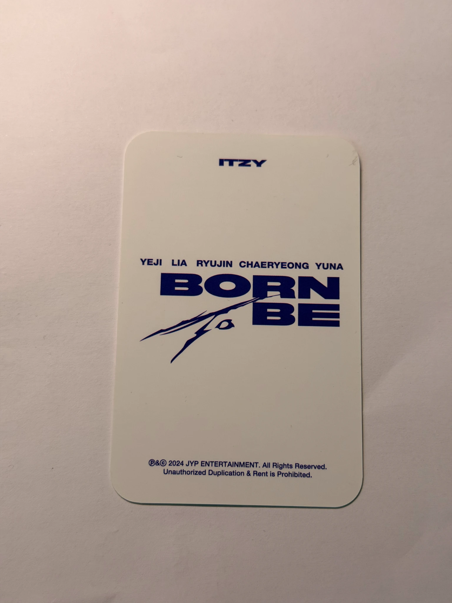 ITZY Chaeryeong ITZY - Chaeryeong - BORN TO BE Album soundwave lucky draw round 4 listing photo 2