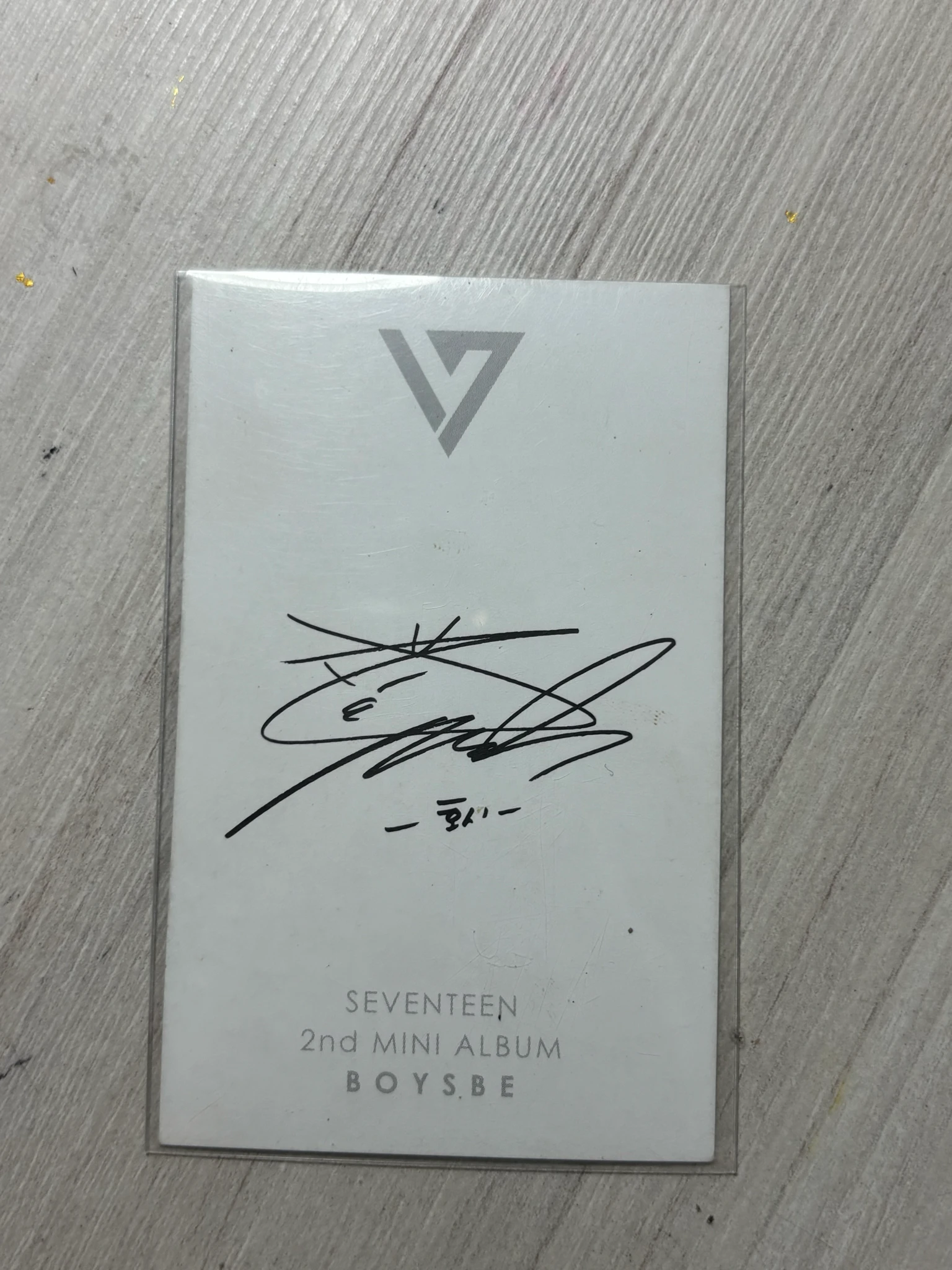 SEVENTEEN Hoshi SEVENTEEN - Hoshi - BOYS BE Album listing photo 2