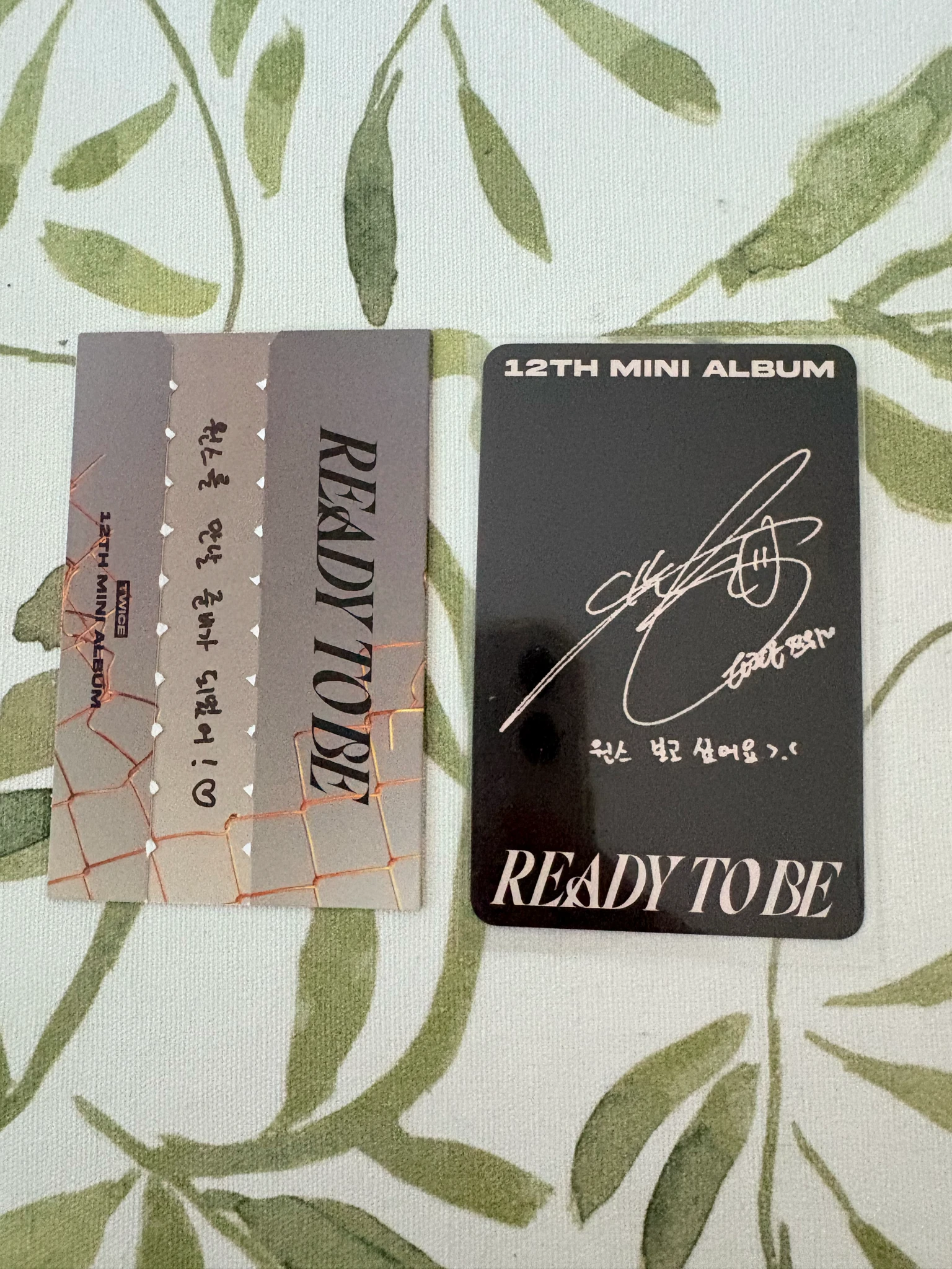 TWICE Tzuyu TWICE-Tzuyu-Album-READY TO BE listing photo 2
