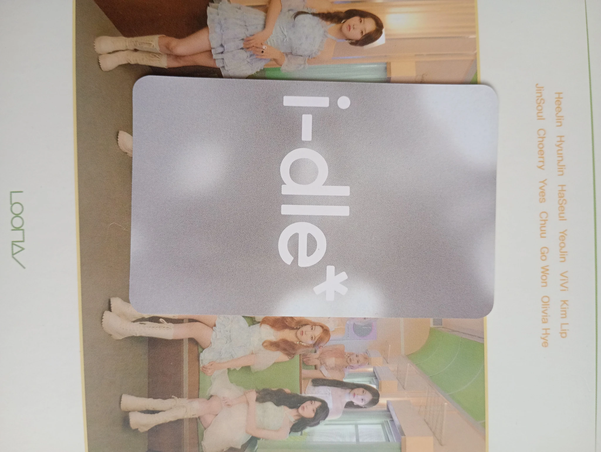 i-dle Shuhua i-dle - Shuhua - (G) EXHIBITION Event concept version exhibition photocard set merch photocard listing photo 2