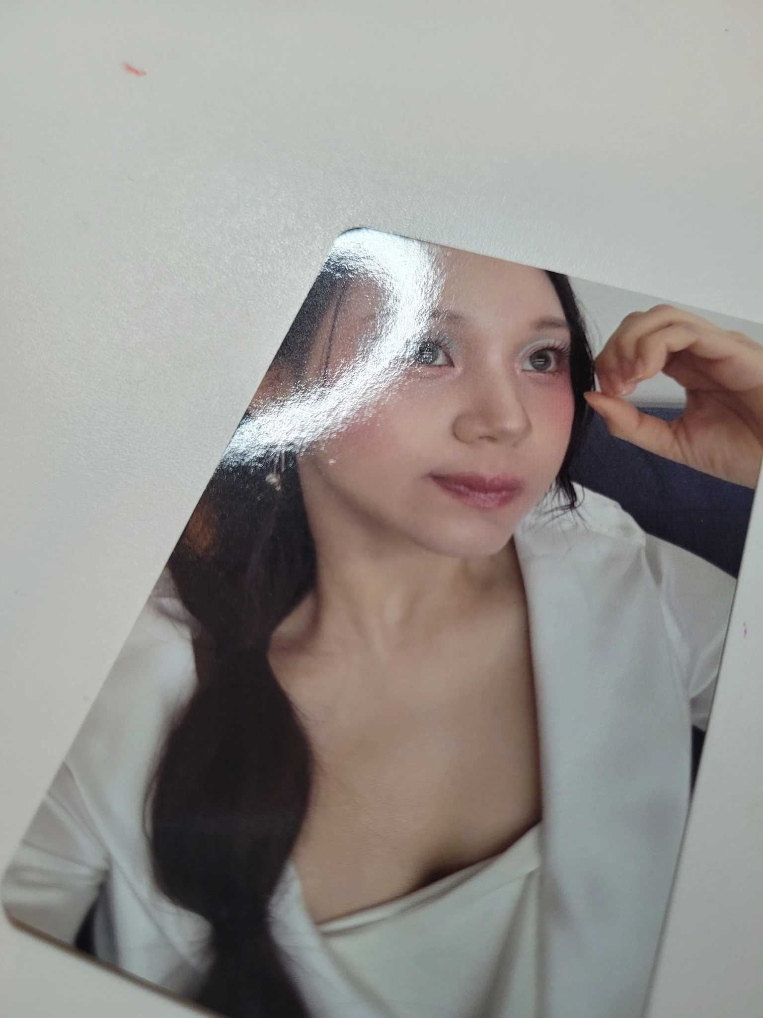 VIVIZ Umji VIVIZ - Umji - New Legacy World Tour Event trading card merch photocard listing photo 2