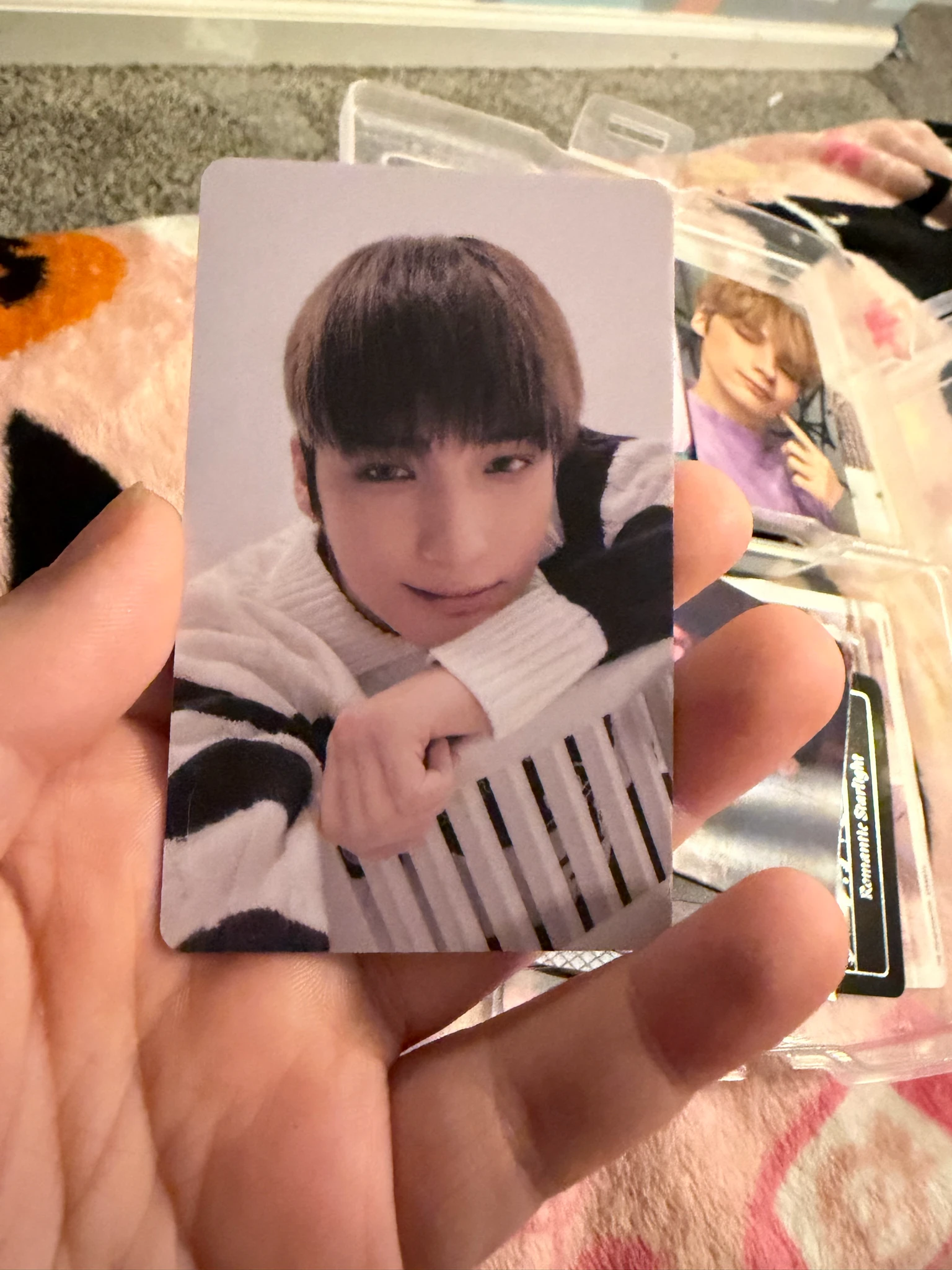 TOMORROW X TOGETHER Huening Kai TOMORROW X TOGETHER - Huening Kai - Minisode 2: Thursday's Child Album powerstation round 2 lucky photocard listing photo 2