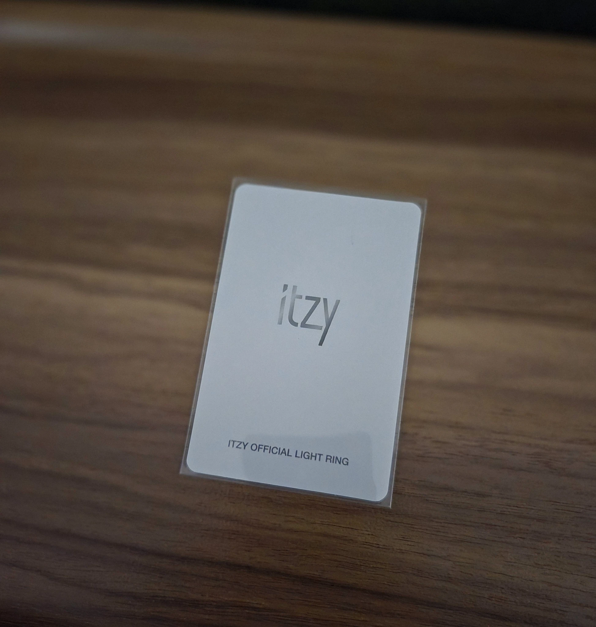 ITZY Ryujin ITZY - Ryujin - Light Ring V1 Other pre-order benefit listing photo 2