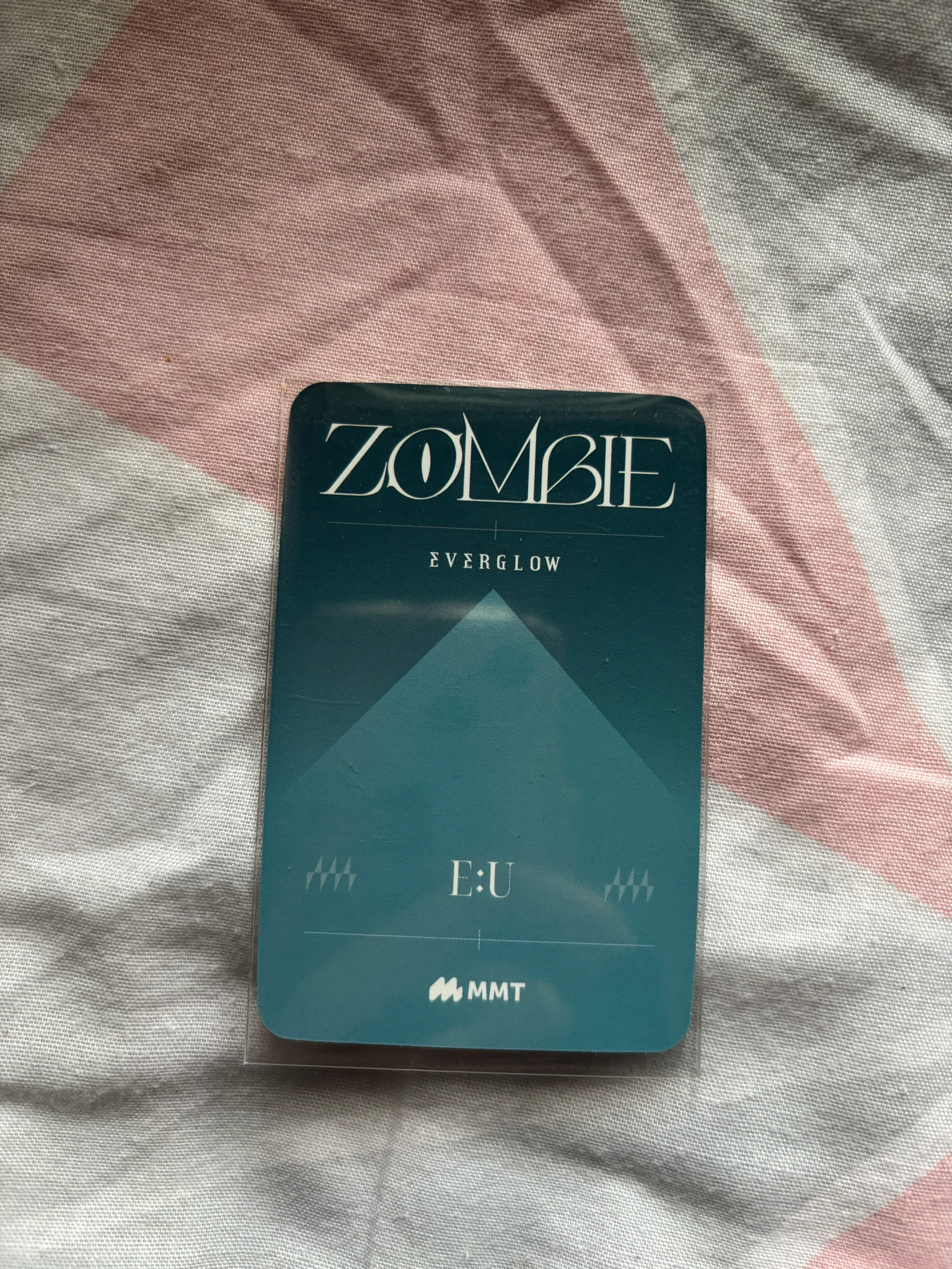 EVERGLOW E:U EVERGLOW - E:U - ZOMBIE Album mymusictaste (mmt) pob (pre-order benefit) listing photo 2