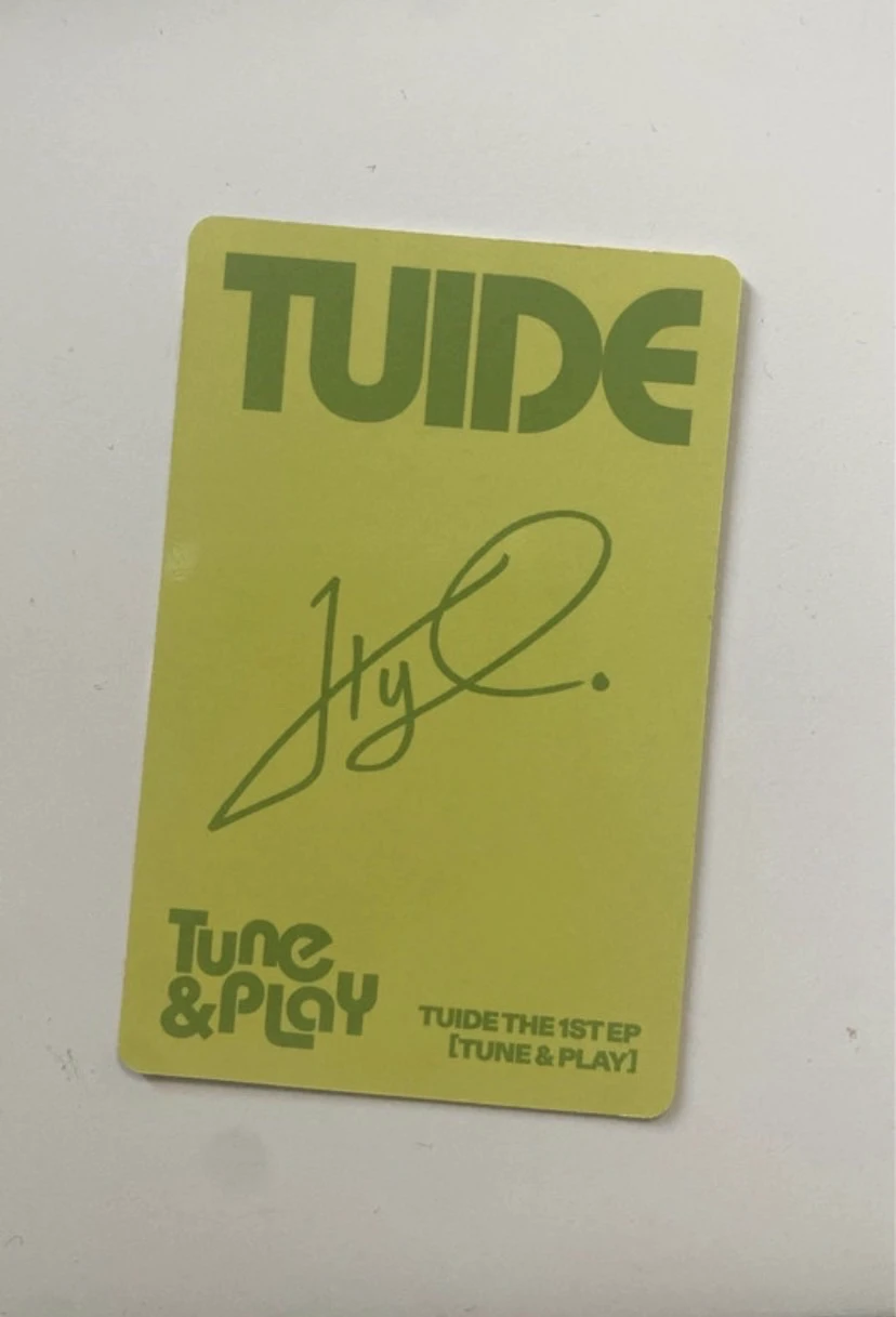 TUIDE Yi Hani TUIDE - Yi Hani - TUNE & PLAY Album album photocard B version listing photo 2