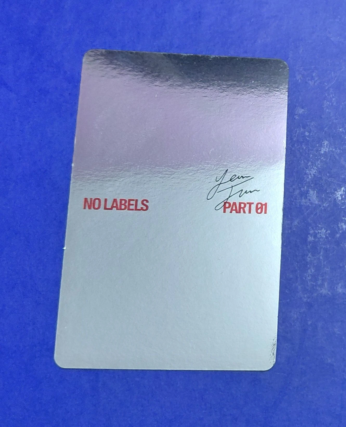 TOMORROW X TOGETHER Yeonjun TOMORROW X TOGETHER - Yeonjun - NO LABELS: PART 01 Album figure version album photocard solo album selfie version listing photo 2