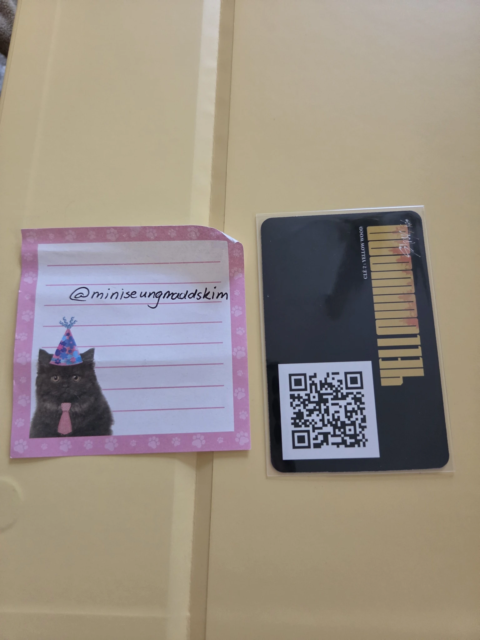 Stray Kids I.N Stray Kids - I.N - Clé 2: Yellow Wood Album album photocard black border ver. listing photo 2