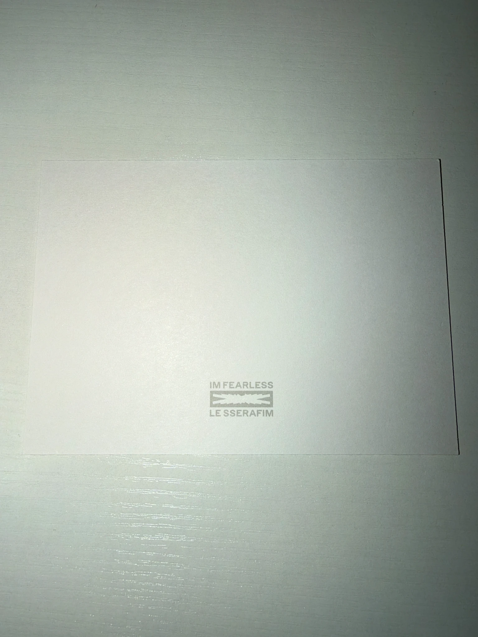 LE SSERAFIM Hong Eunchae LE SSERAFIM - Hong Eunchae - FEARLESS Album pre-order benefit (pob) aladin holographic (hologram) postcard listing photo 2