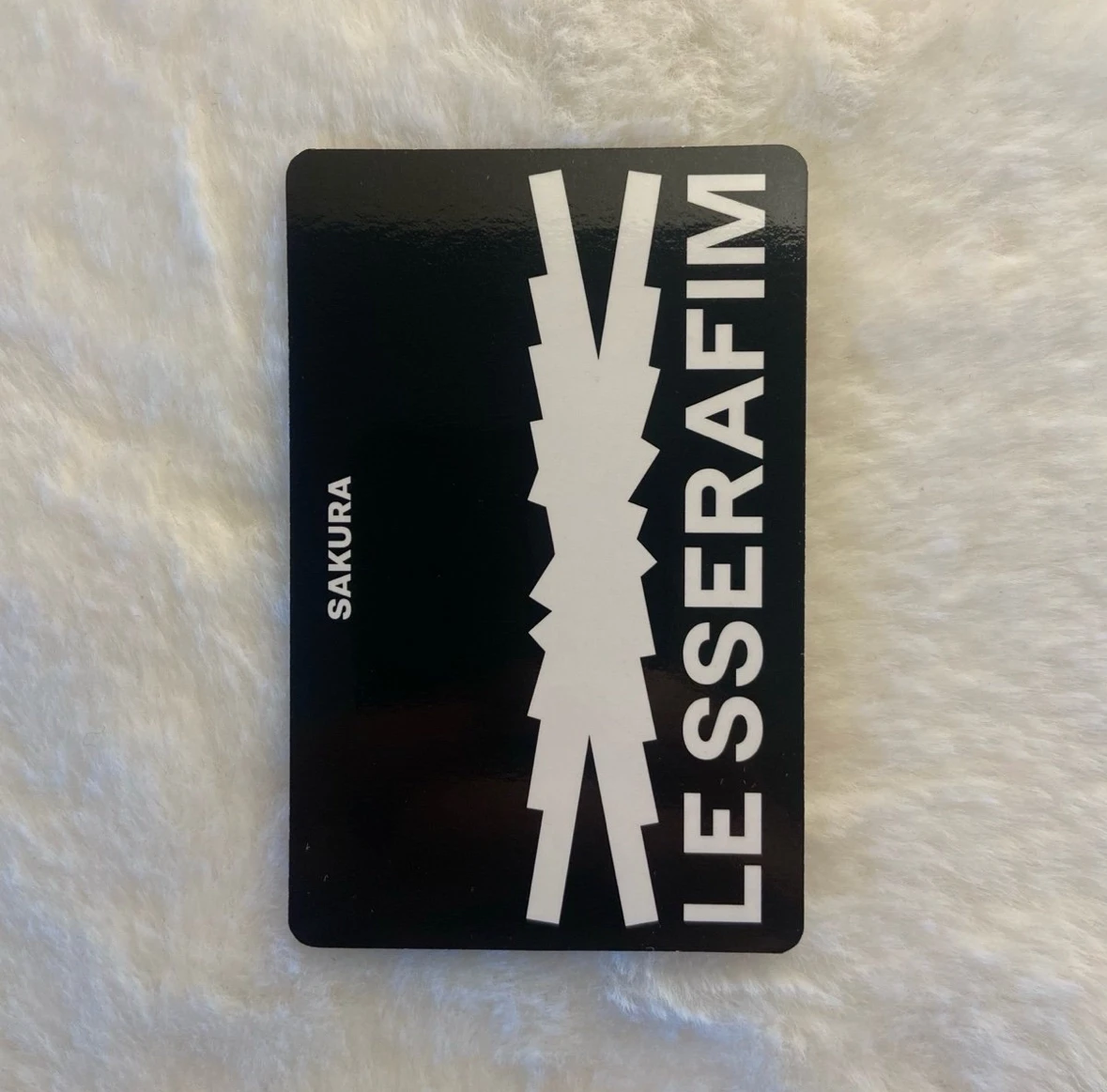 LE SSERAFIM Sakura LE SSERAFIM - Sakura - 2023 FEARNOT Welcome Kit Other photocard set listing photo 2