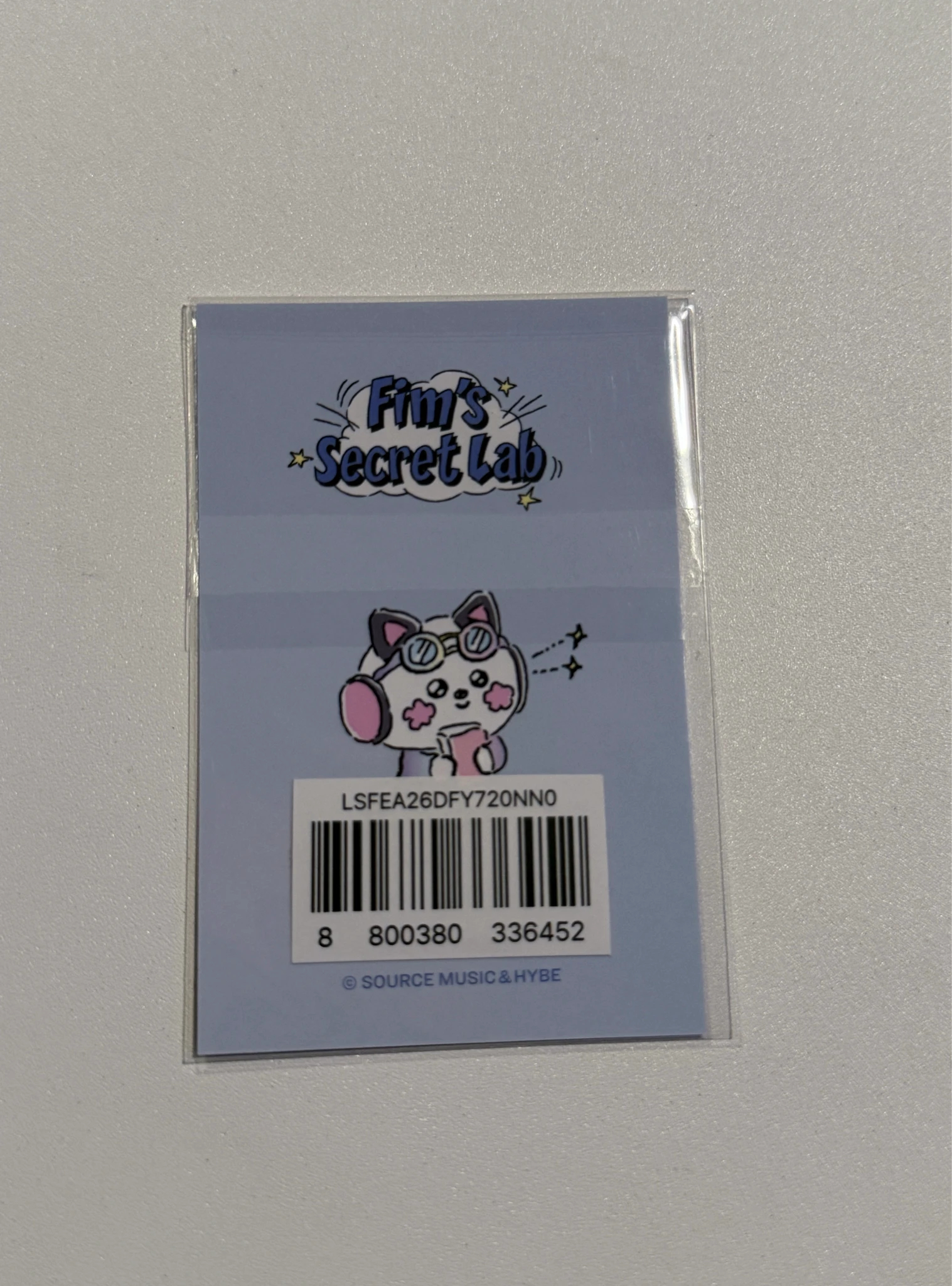LE SSERAFIM Sakura LE SSERAFIM - Sakura - Fim’s Club Special Pop-Up - “Fim’s Secret Lab" Event purchase benefit merch photocard weverse global shop (wvg) fim's club listing photo 2