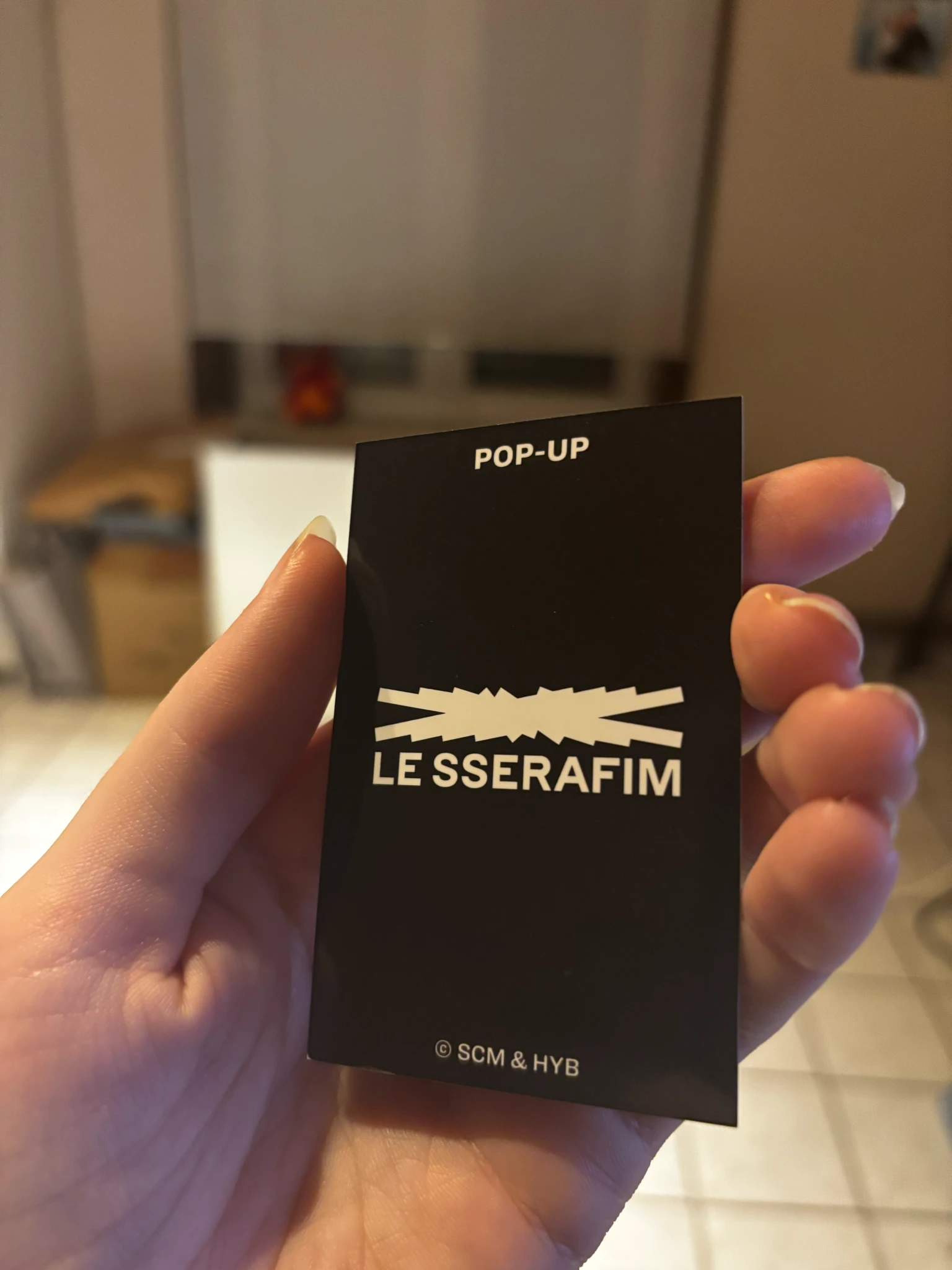 LE SSERAFIM Kim Chaewon LE SSERAFIM - Kim Chaewon - 2026 Global Merchandise Pop-Up Shops Event purchase benefit pop-up withfans / yizhiyu (yzy) kpopmerch listing photo 2