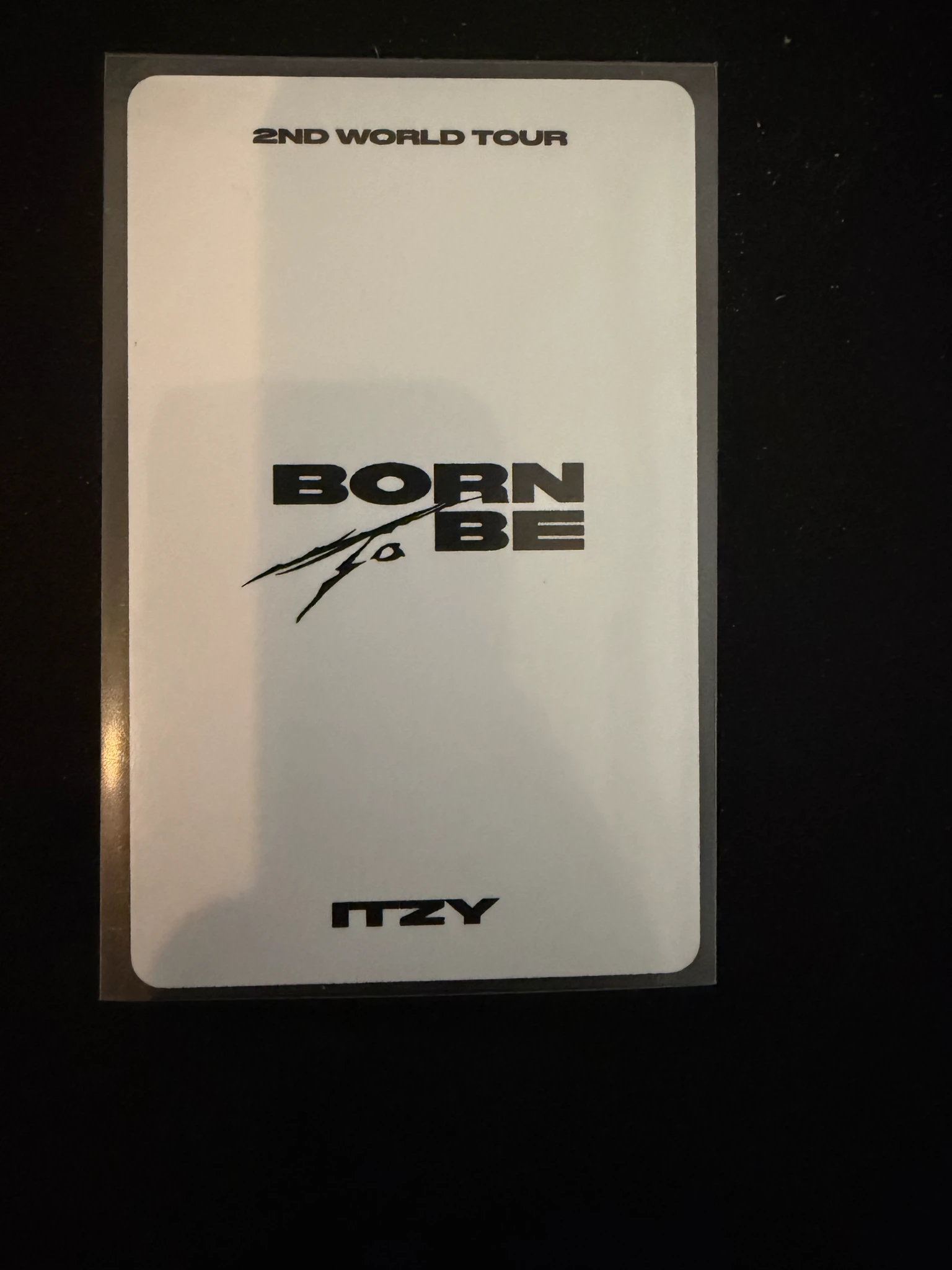 ITZY Ryujin ITZY - Ryujin - ITZY 2nd World Tour 'Born To Be' Event merch photocard online purchase benefit listing photo 2