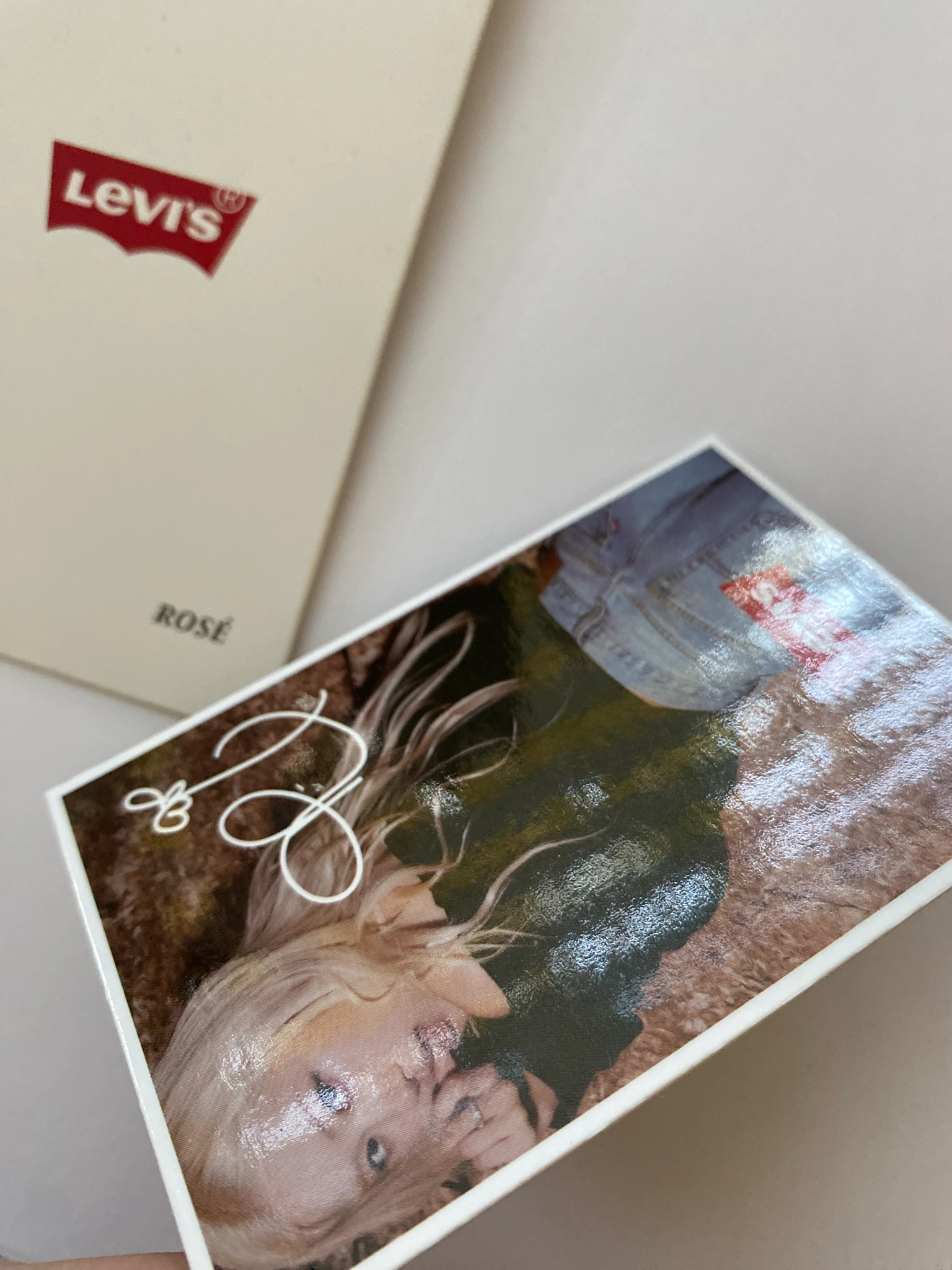 BLACKPINK Rosé BLACKPINK - Rosé - Rosé x Levi's "Behind Every Original" Other purchase benefit brand collaboration listing photo 2